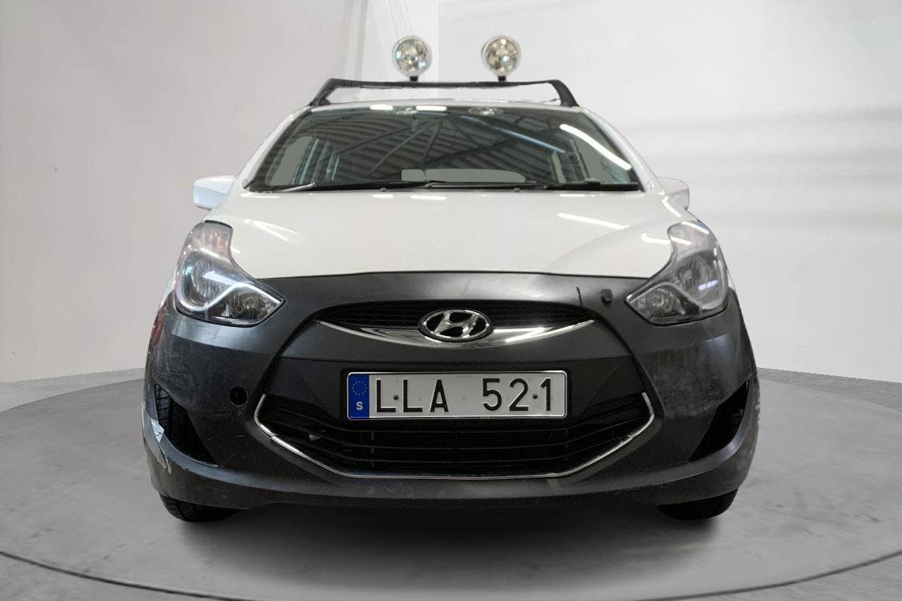 Hyundai ix20 1.6 (125hk) - 22 400 mil - Automat - vit - 2013