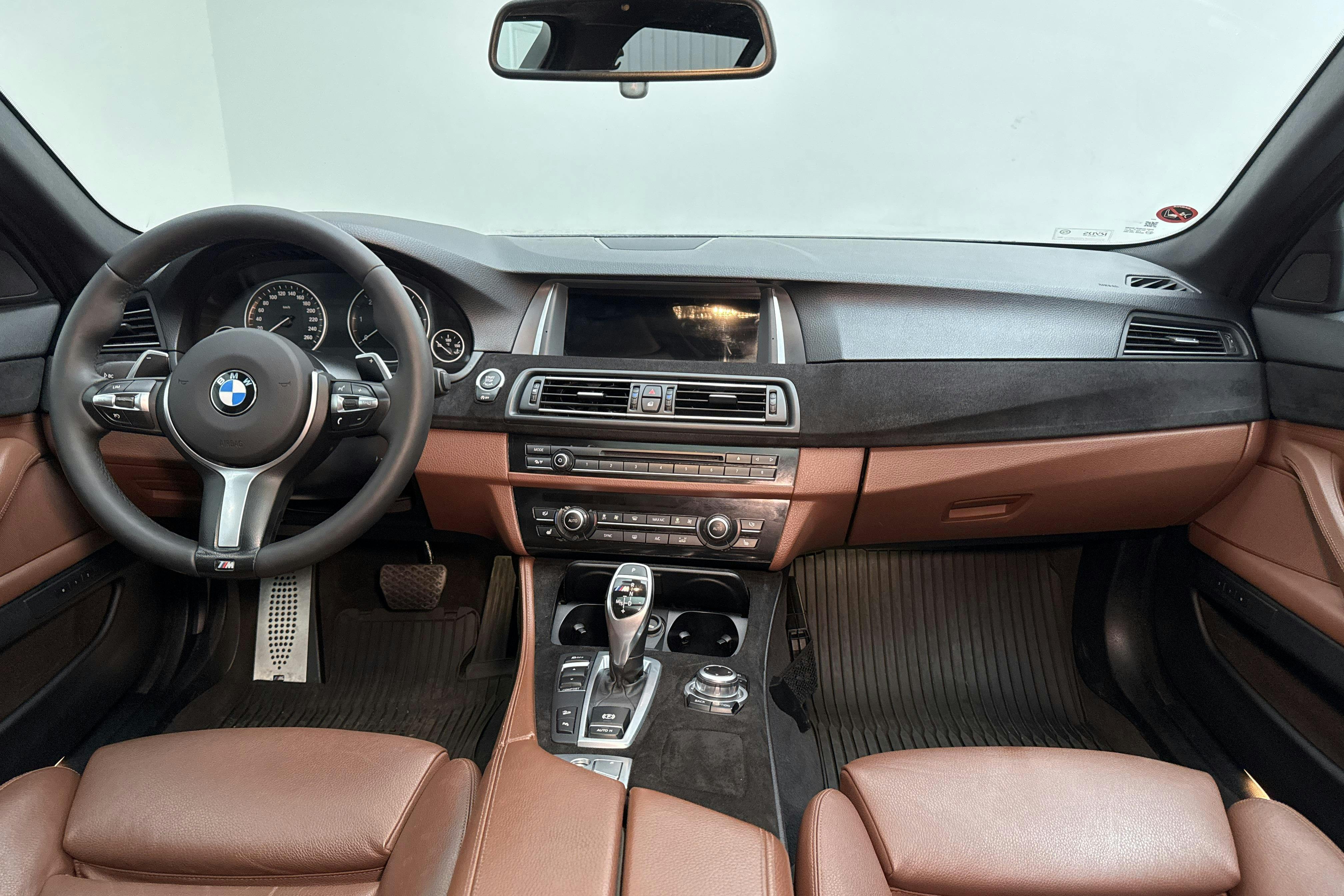 BMW M550d xDrive Touring, F11 (381hk) - 212 600 km - Automatic - blue - 2014