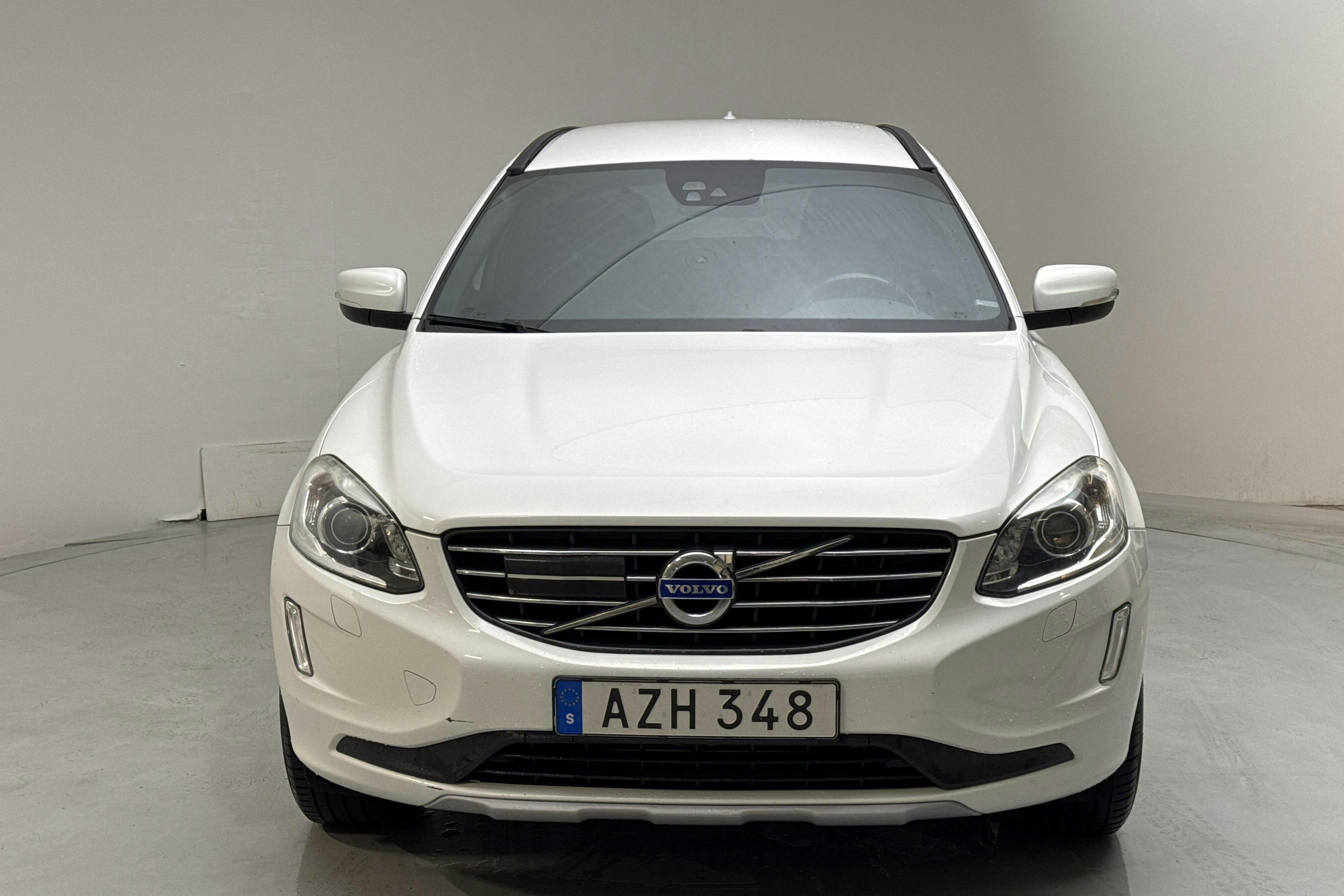 Volvo XC60 D4 2WD (190hk) - 253 750 km - Manual - white - 2017