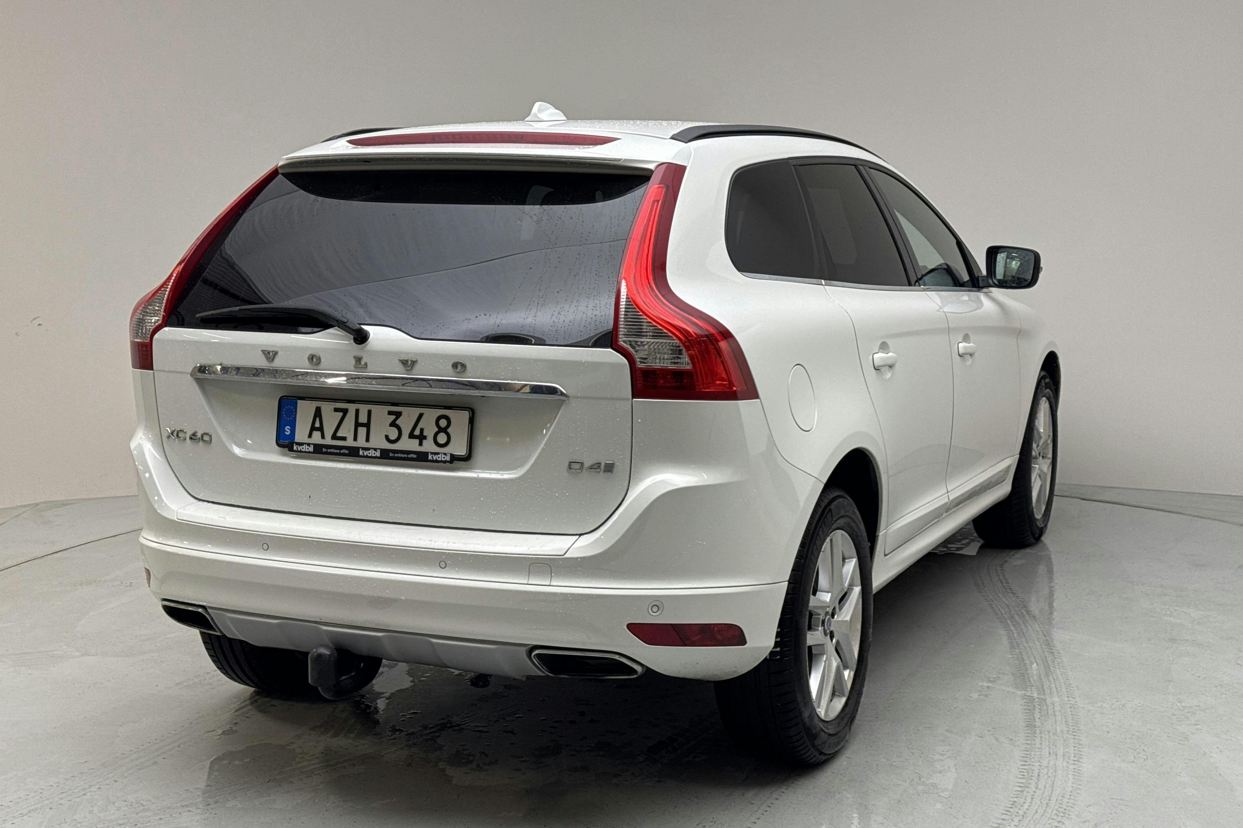 Volvo XC60 D4 2WD (190hk) - 253 750 km - Manual - white - 2017