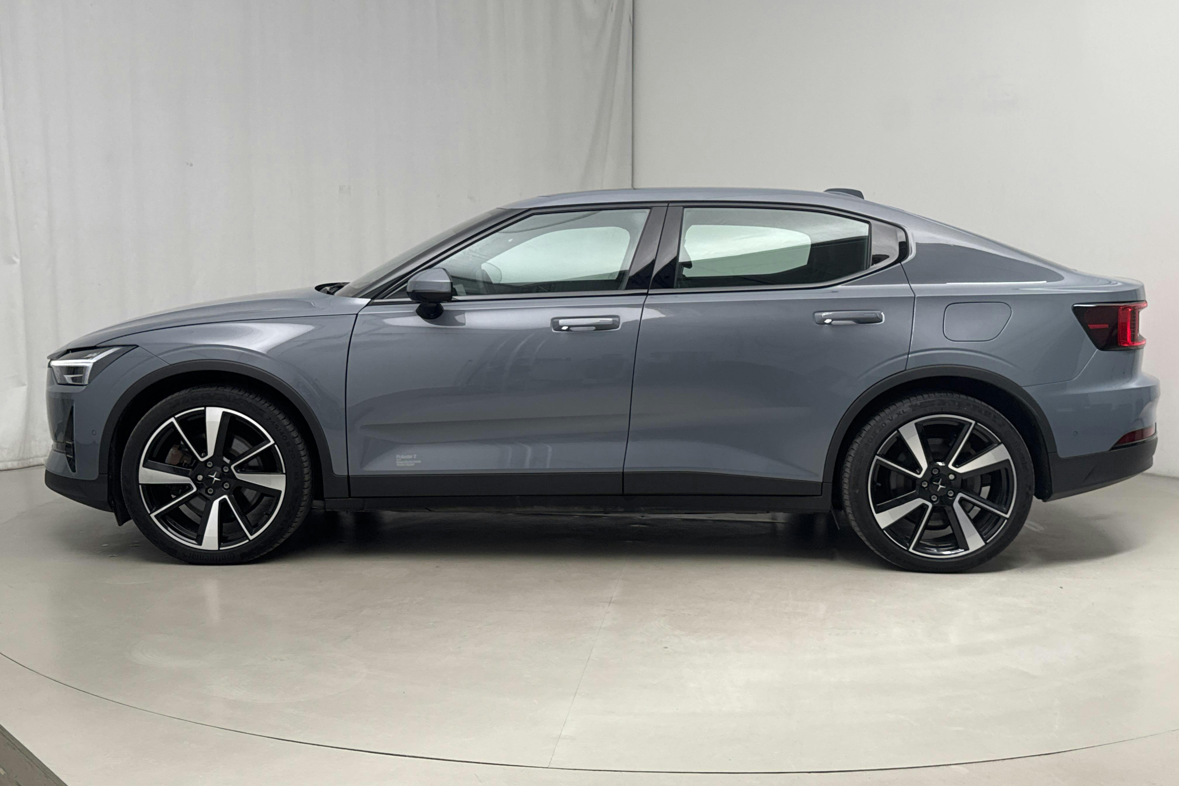 Presentation photo 2 of 20: Polestar 2 Long range Dual motor (408hk) - 82 060 km - Automatic - gray - 2022