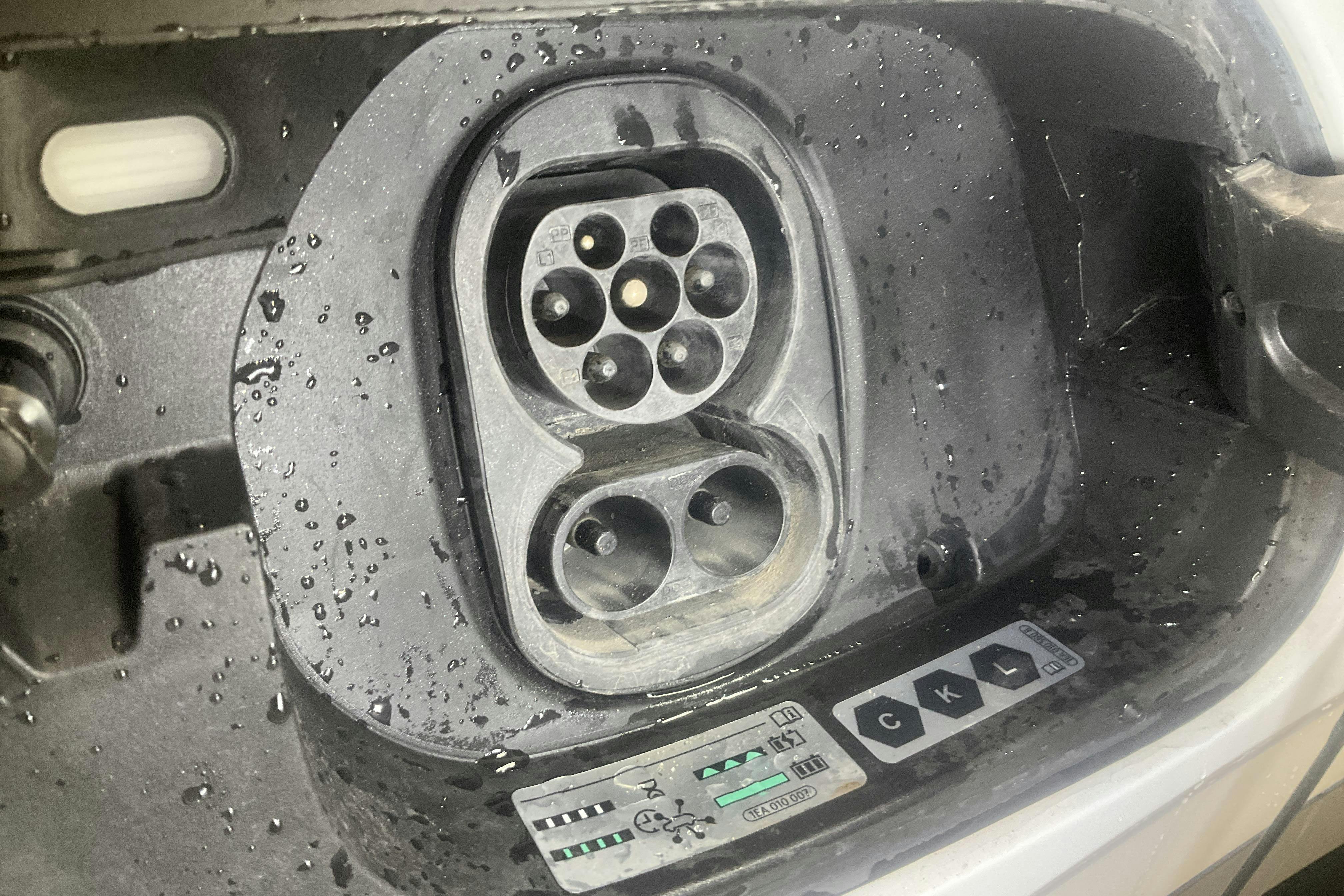 VW ID.4 77kWh (204hk) - 10 287 mil - Automat - vit - 2021