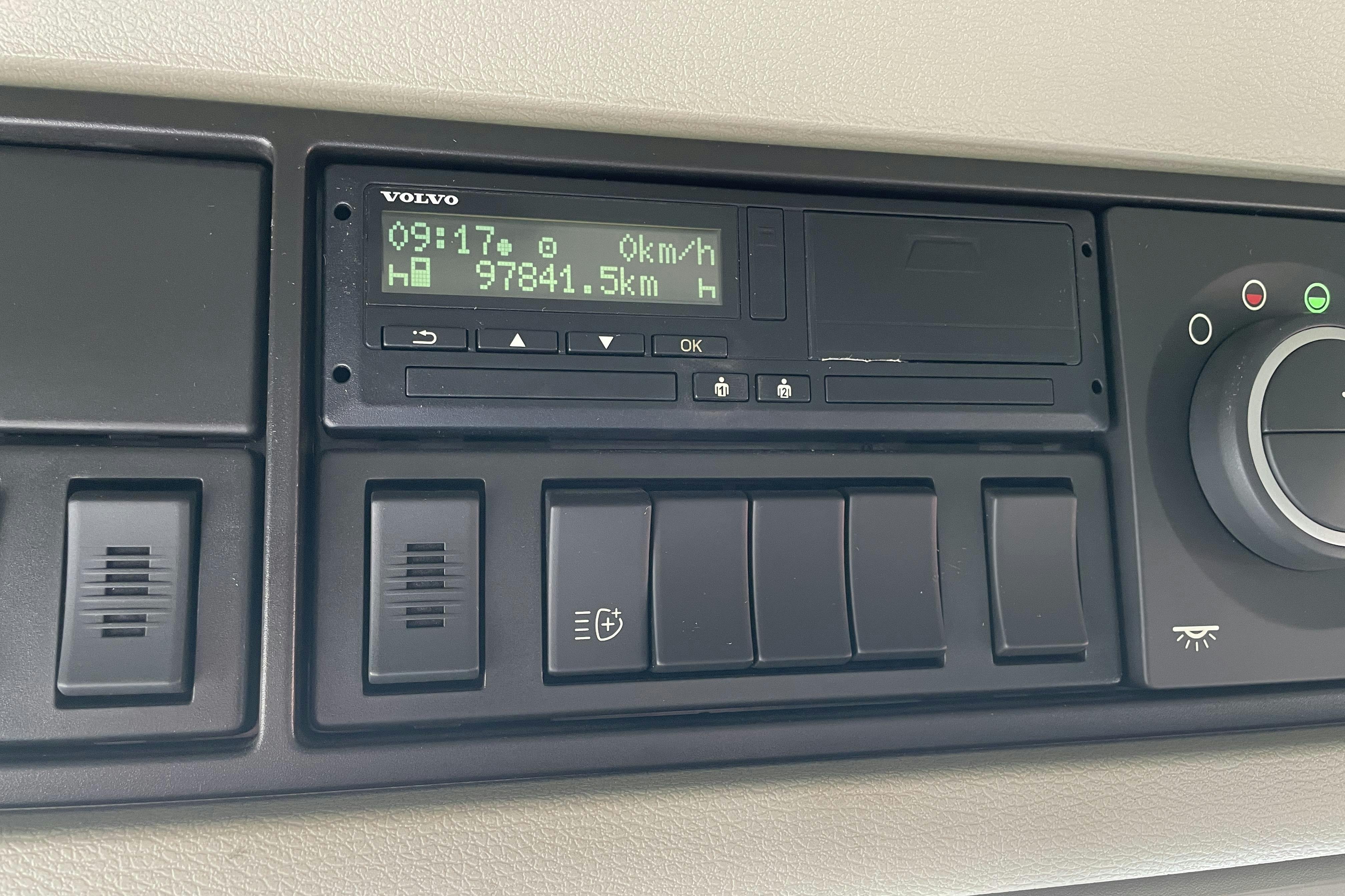 VOLVO FM460 - 97 841 km - Automaattinen - valkoinen - 2019