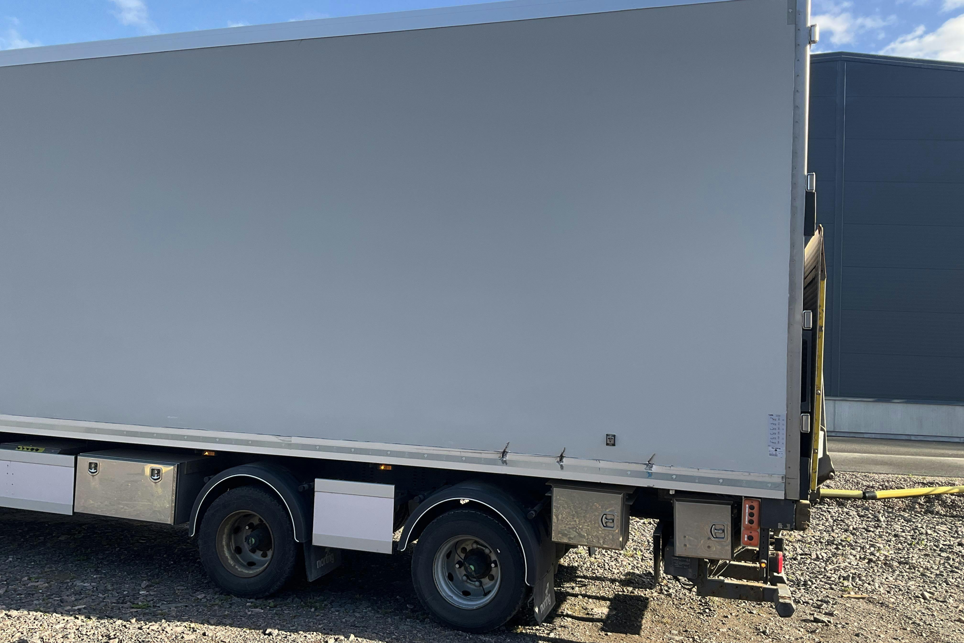 NORFRIG WH4-38-1243CFM - 0 km - valge - 2018