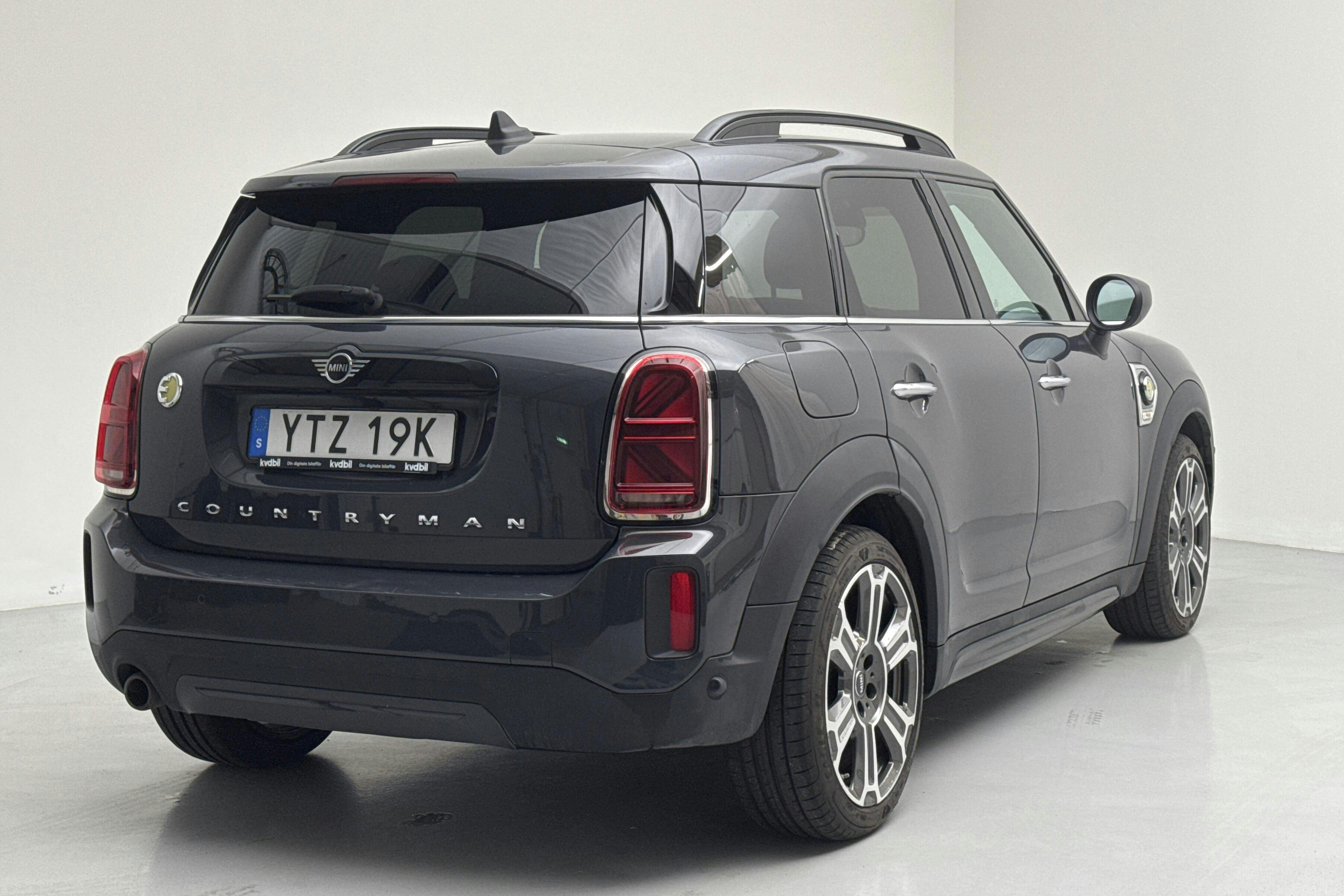 MINI Cooper S E ALL4 Countryman 10,0 kWh, F60 LCI (224hk) - 57 100 km - Automatyczna - szary - 2021