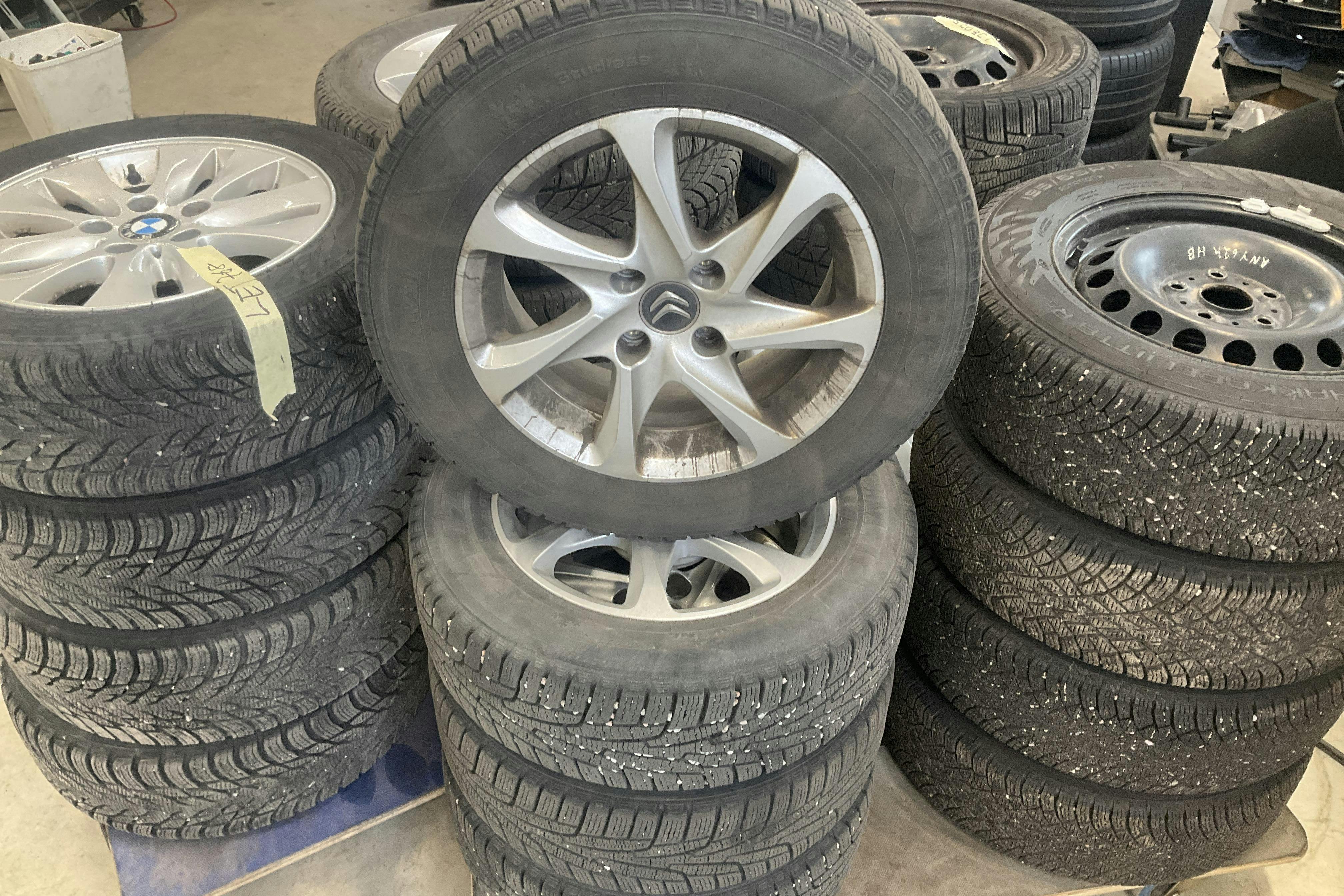 Citroën C3 PureTech (82hk) - 47 790 km - Käsitsi - must - 2019