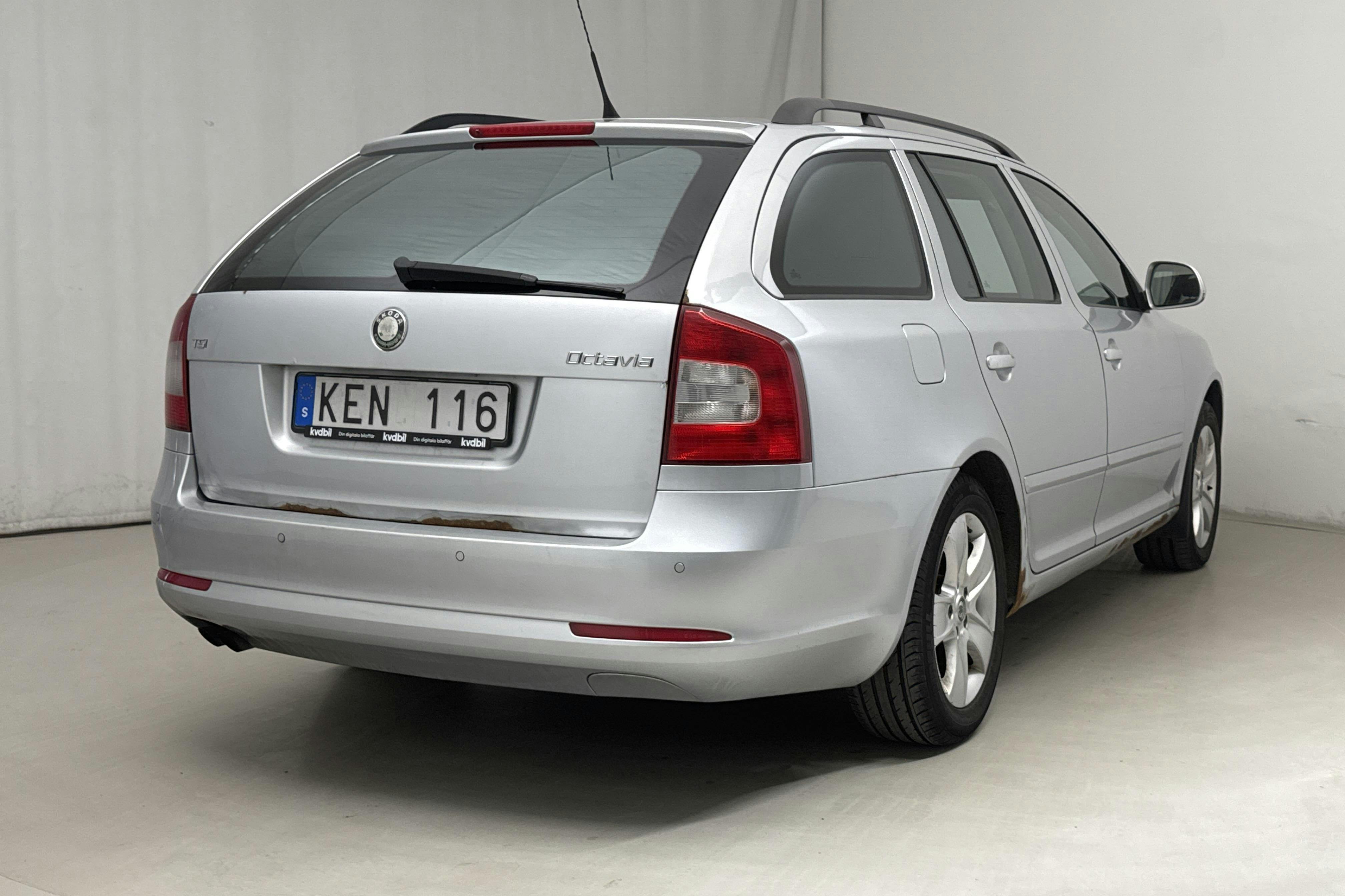 Skoda Octavia II 1.8 TSI Kombi (160hk) - 214 020 km - Manual - silver - 2010