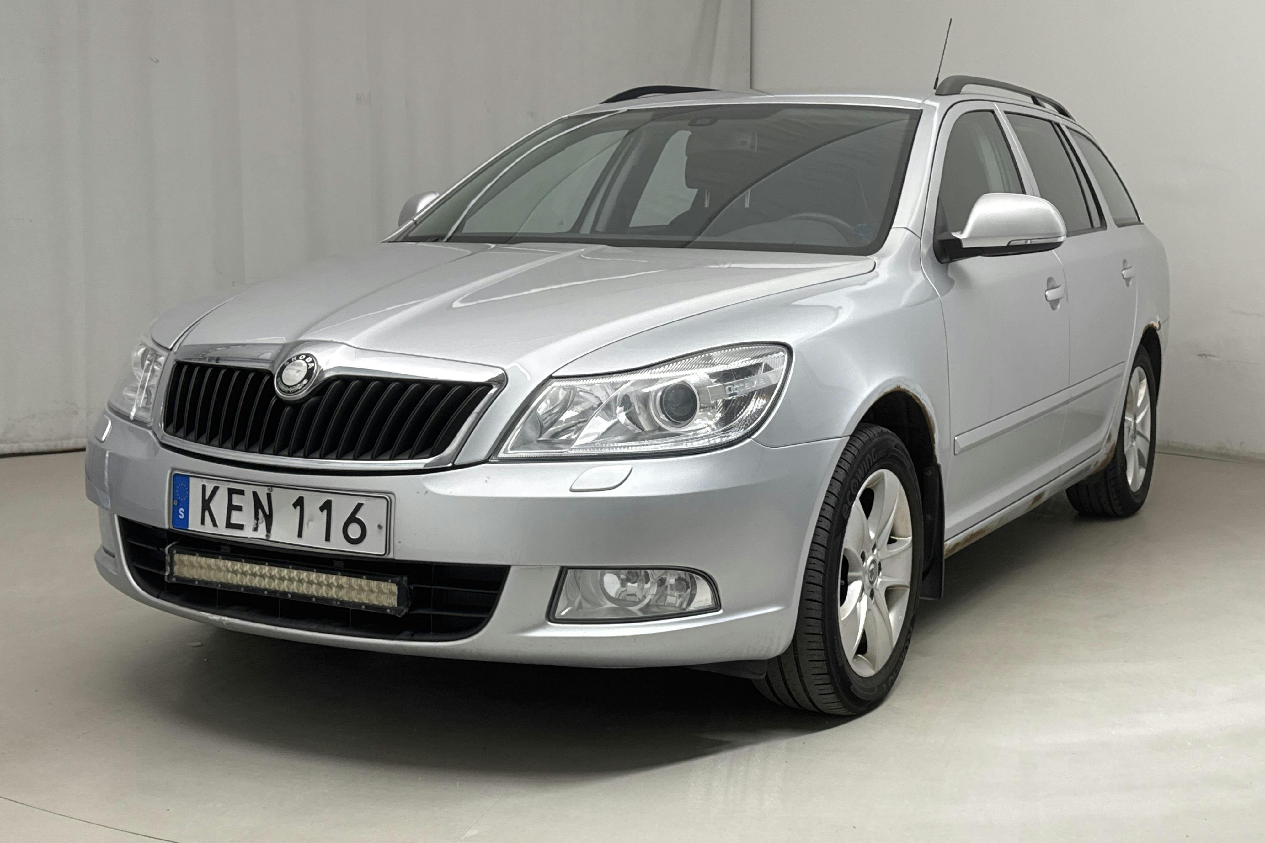 Skoda Octavia II 1.8 TSI Kombi (160hk) - 214 020 km - Manual - silver - 2010