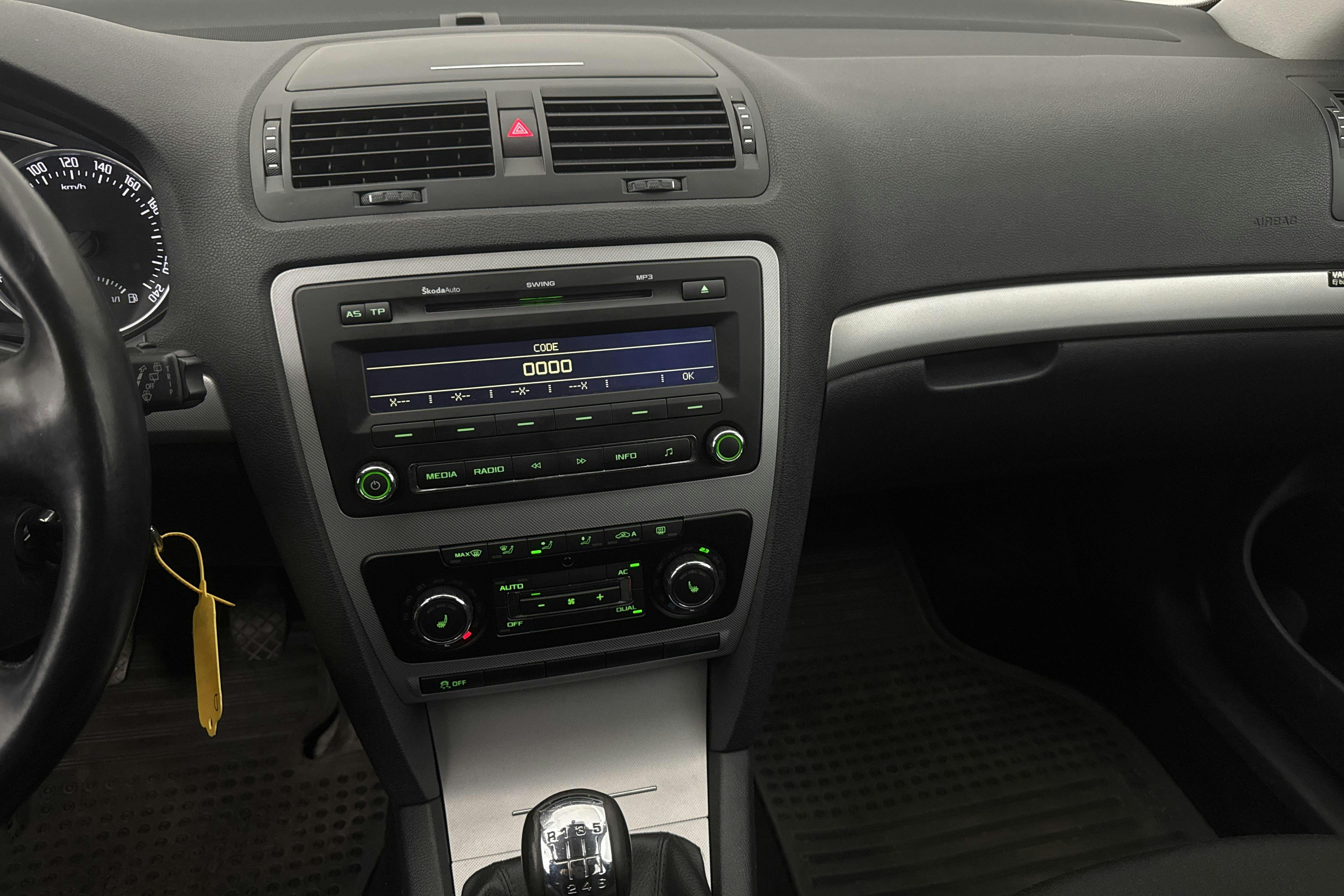 Skoda Octavia II 1.8 TSI Kombi (160hk) - 214 020 km - Manual - silver - 2010