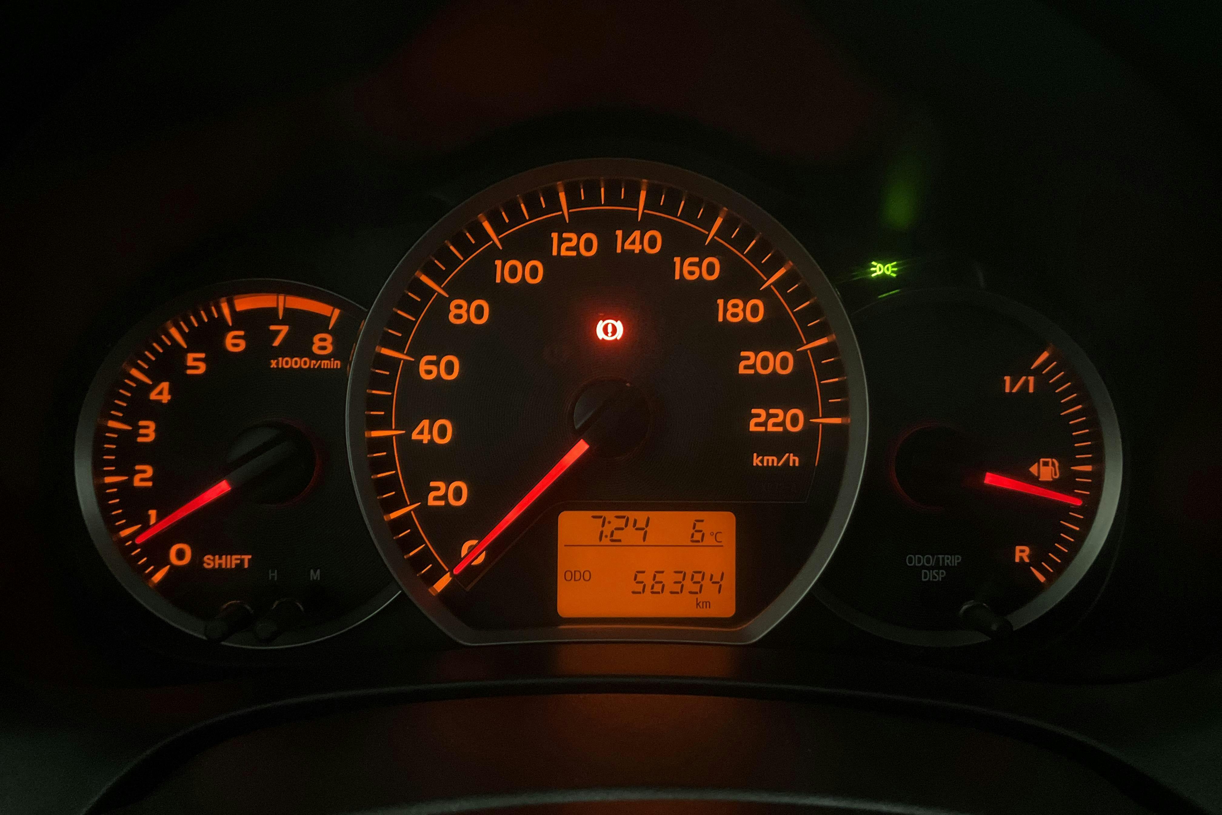 Toyota Yaris 1.33 5dr (100hk) - 56 390 km - Manual - white - 2014
