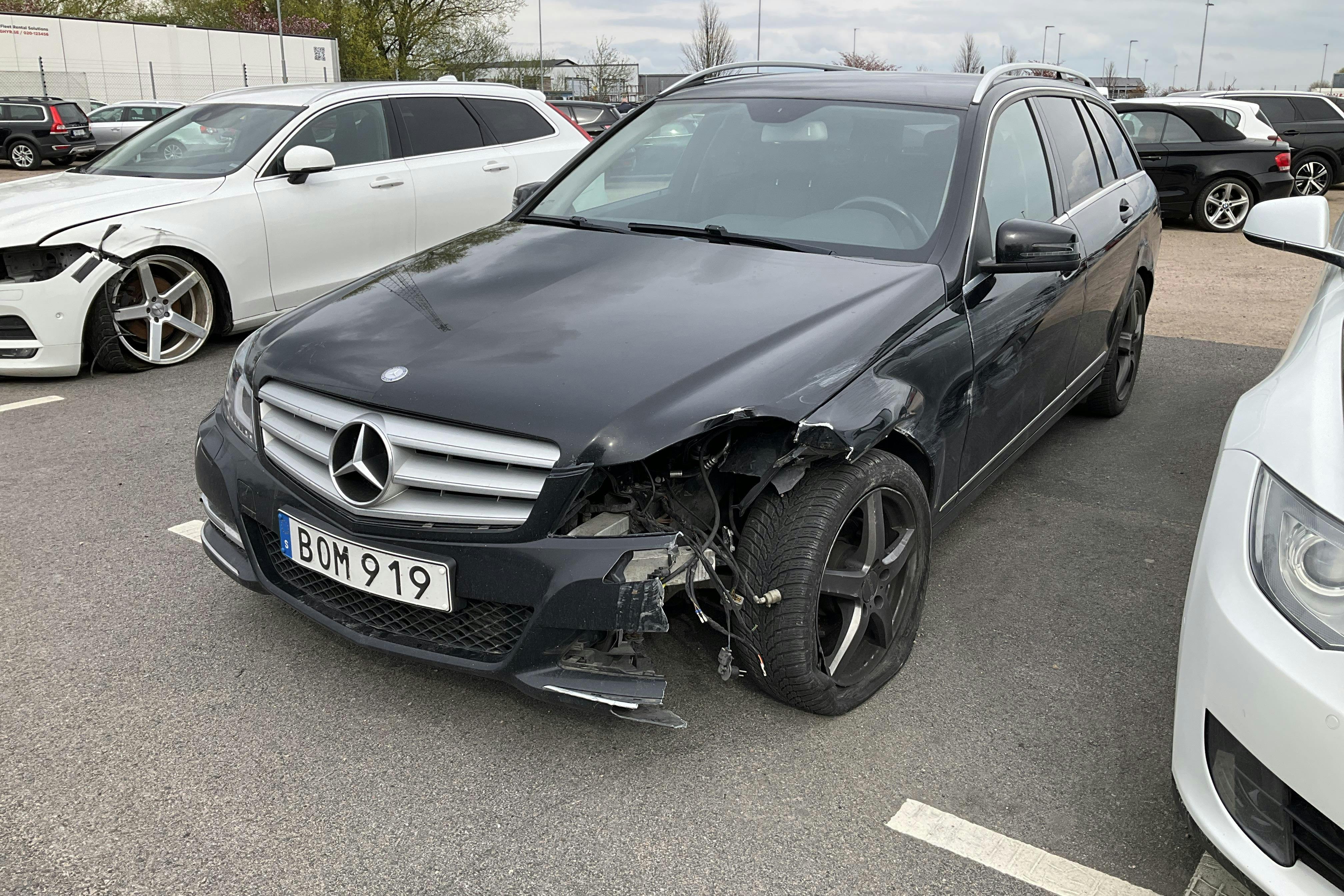Mercedes C 220 CDI Kombi BlueEfficiency S204 (170hk) - 247 120 km - Automatic - black - 2014
