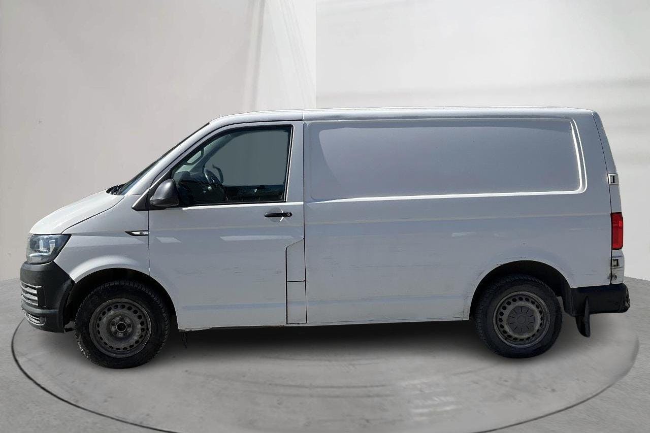 VW Transporter T6 2.0 TDI BMT Skåp (102hk) - 286 630 km - Käsitsi - valge - 2018