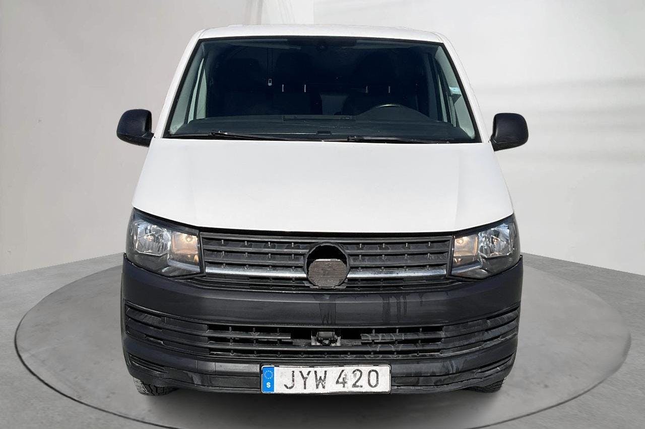 VW Transporter T6 2.0 TDI BMT Skåp (102hk) - 286 630 km - Käsitsi - valge - 2018