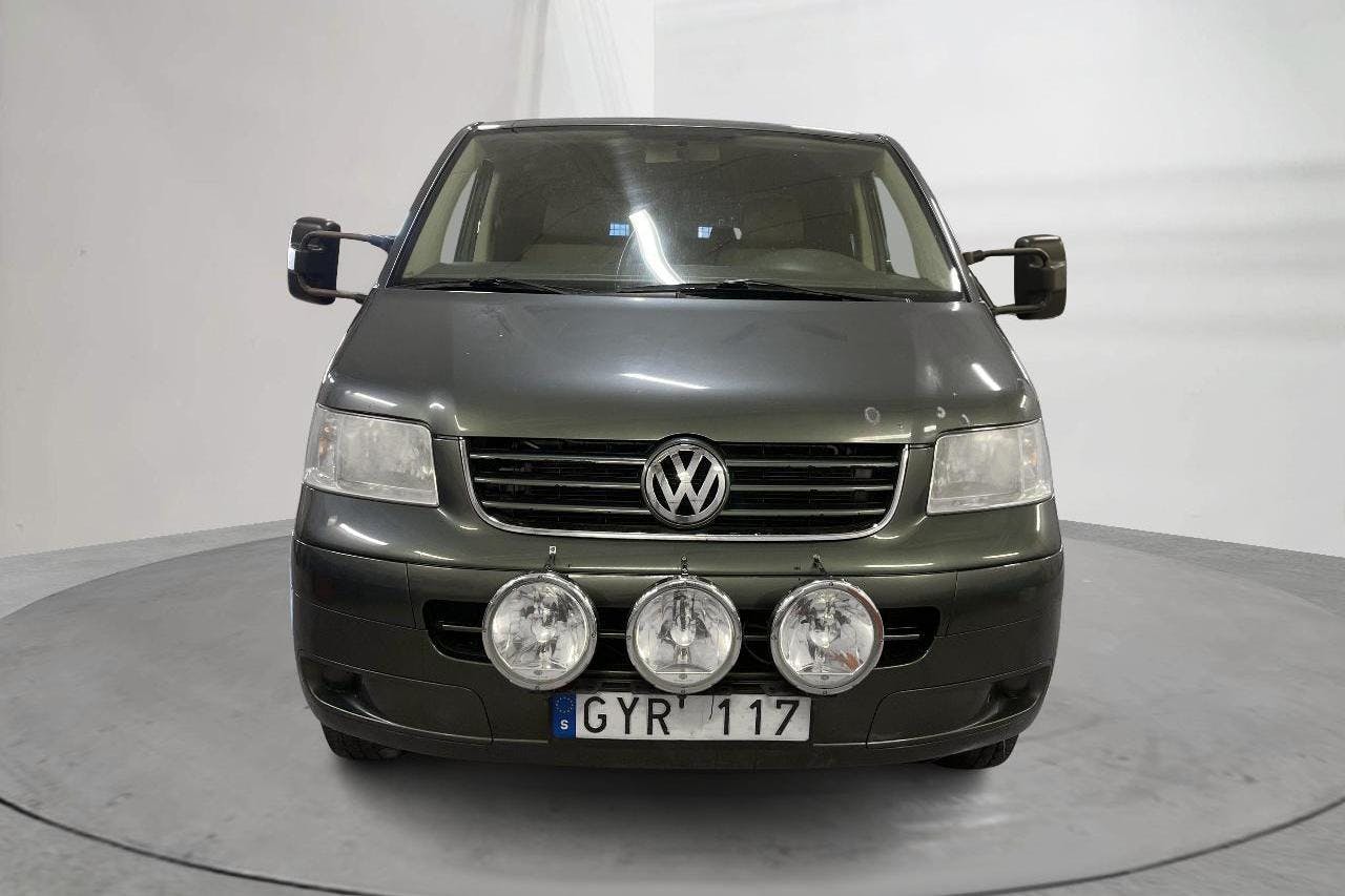 VW Transporter T5 2.5 TDI Pickup (130hk) - 30 087 mil - Manuell - 2008