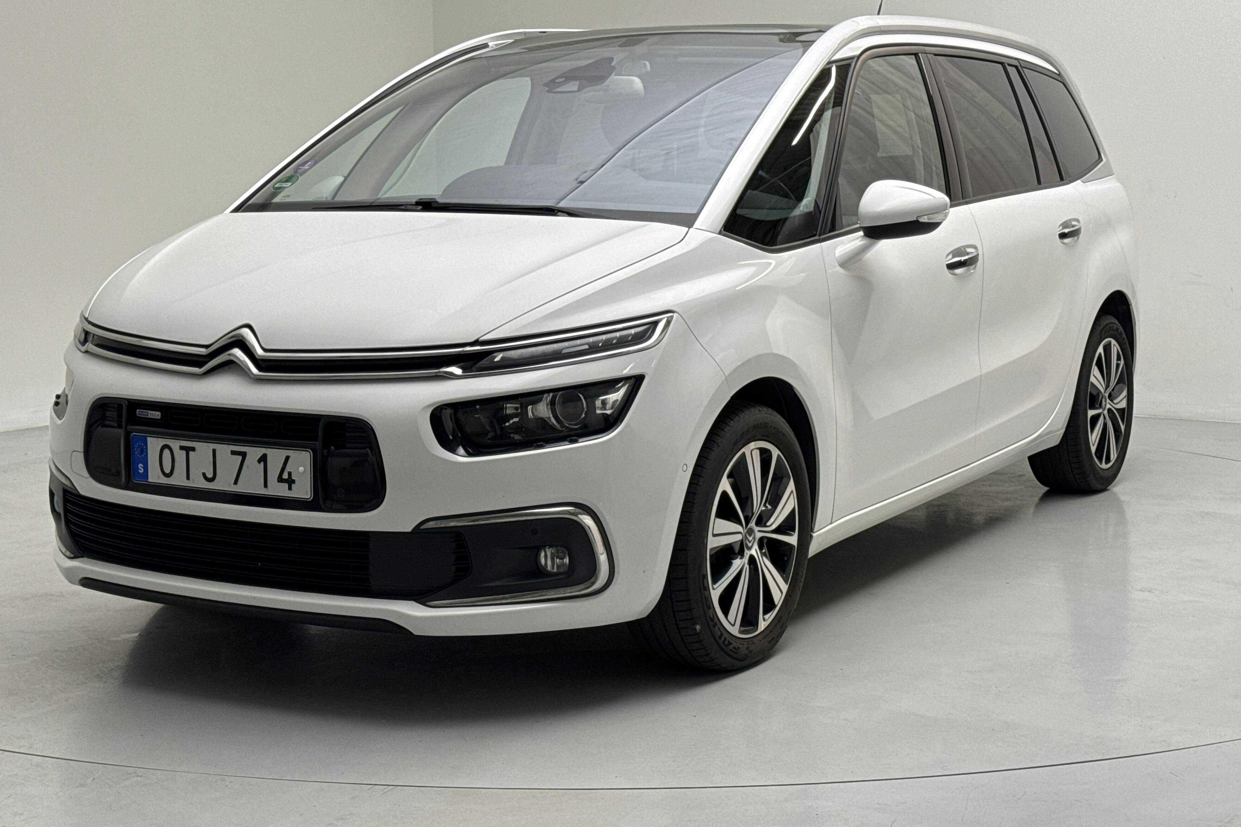 Citroën C4 Grand Picasso Puretech (130hk) - 185 420 km - Manualna - biały - 2017