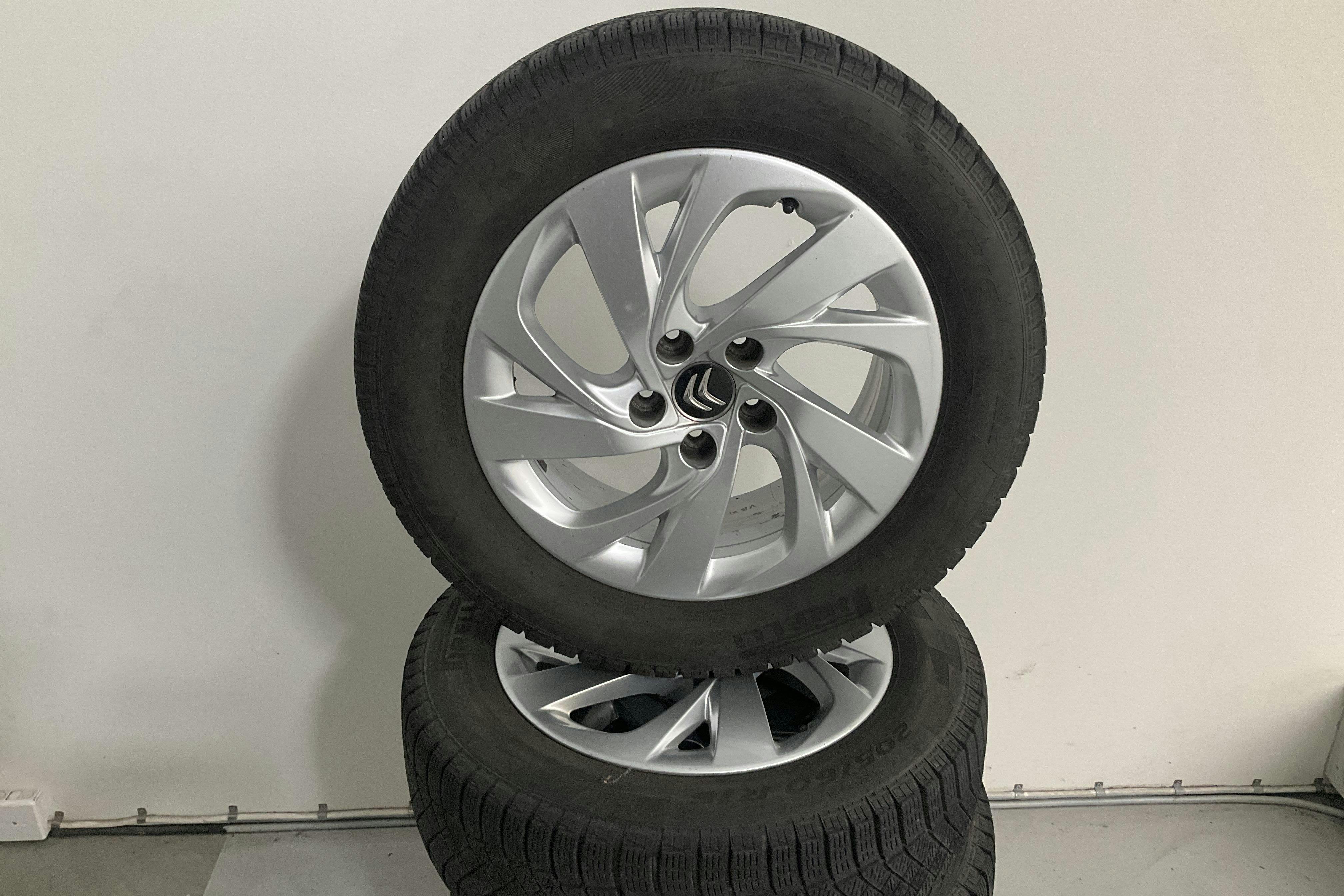 Citroën C4 Grand Picasso Puretech (130hk) - 185 420 km - Manualna - biały - 2017