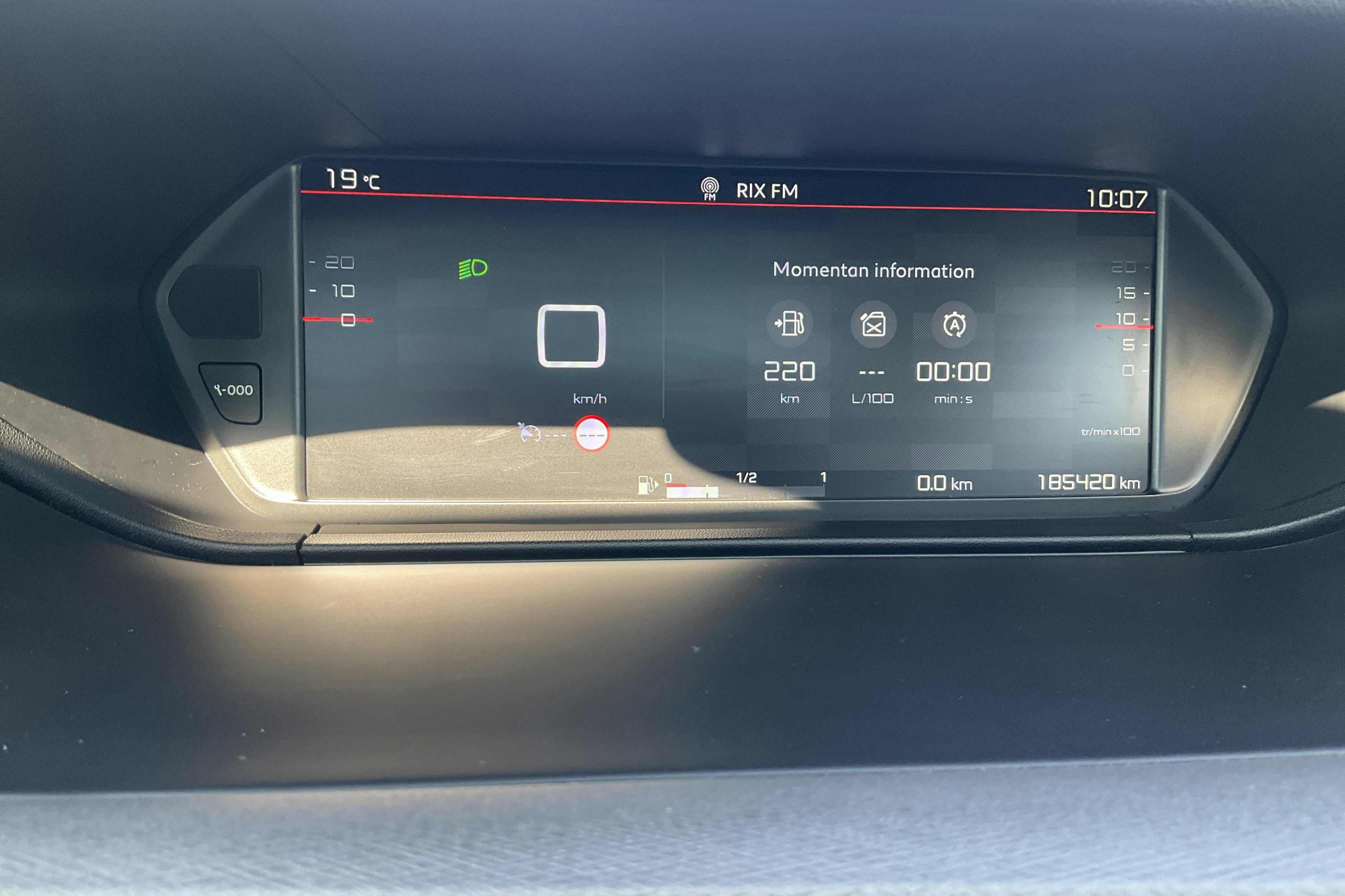 Citroën C4 Grand Picasso Puretech (130hk) - 185 420 km - Manualna - biały - 2017