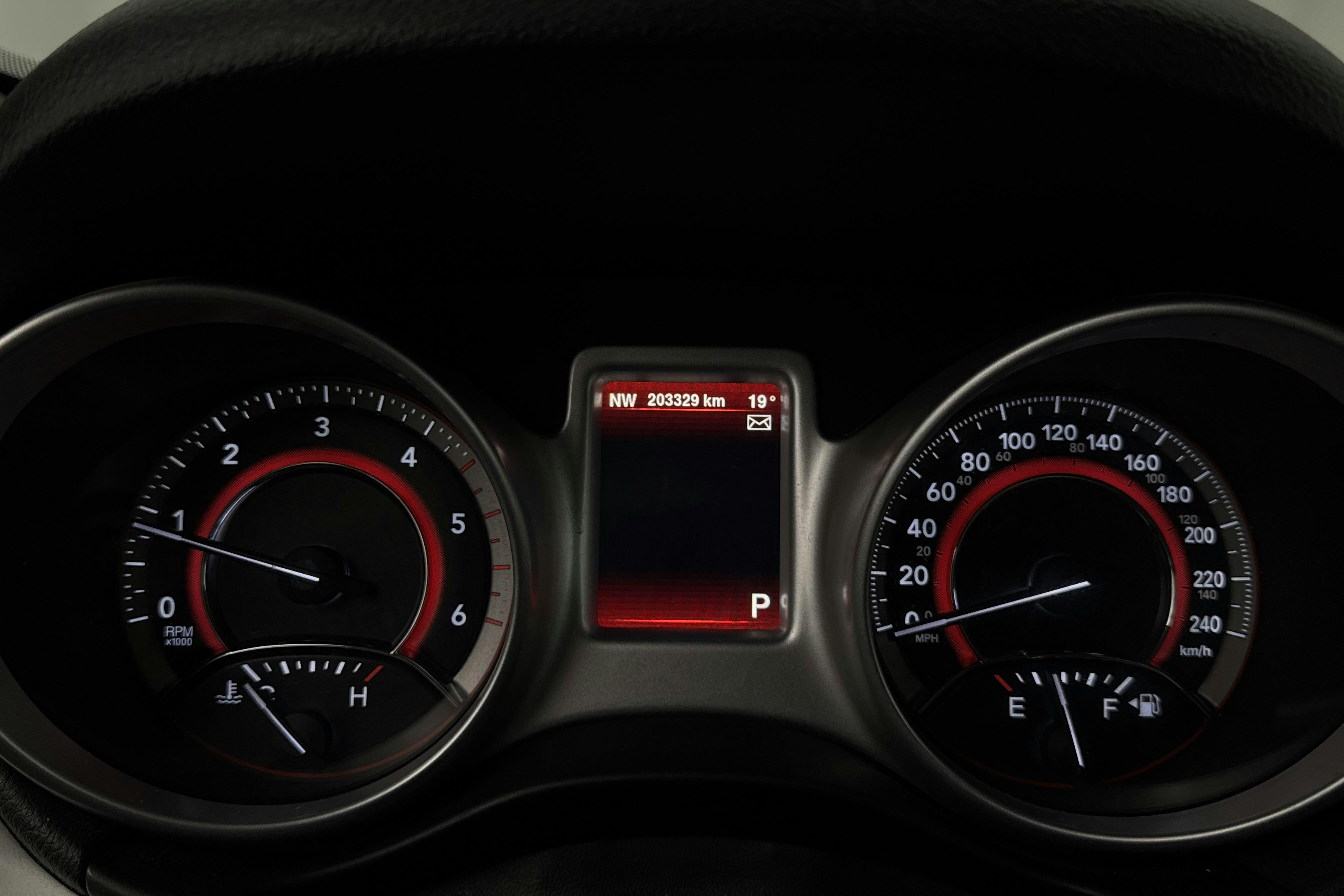 Fiat Freemont 2.0 Multijet AWD (170hk) - 203 330 km - Automaattinen - musta - 2015