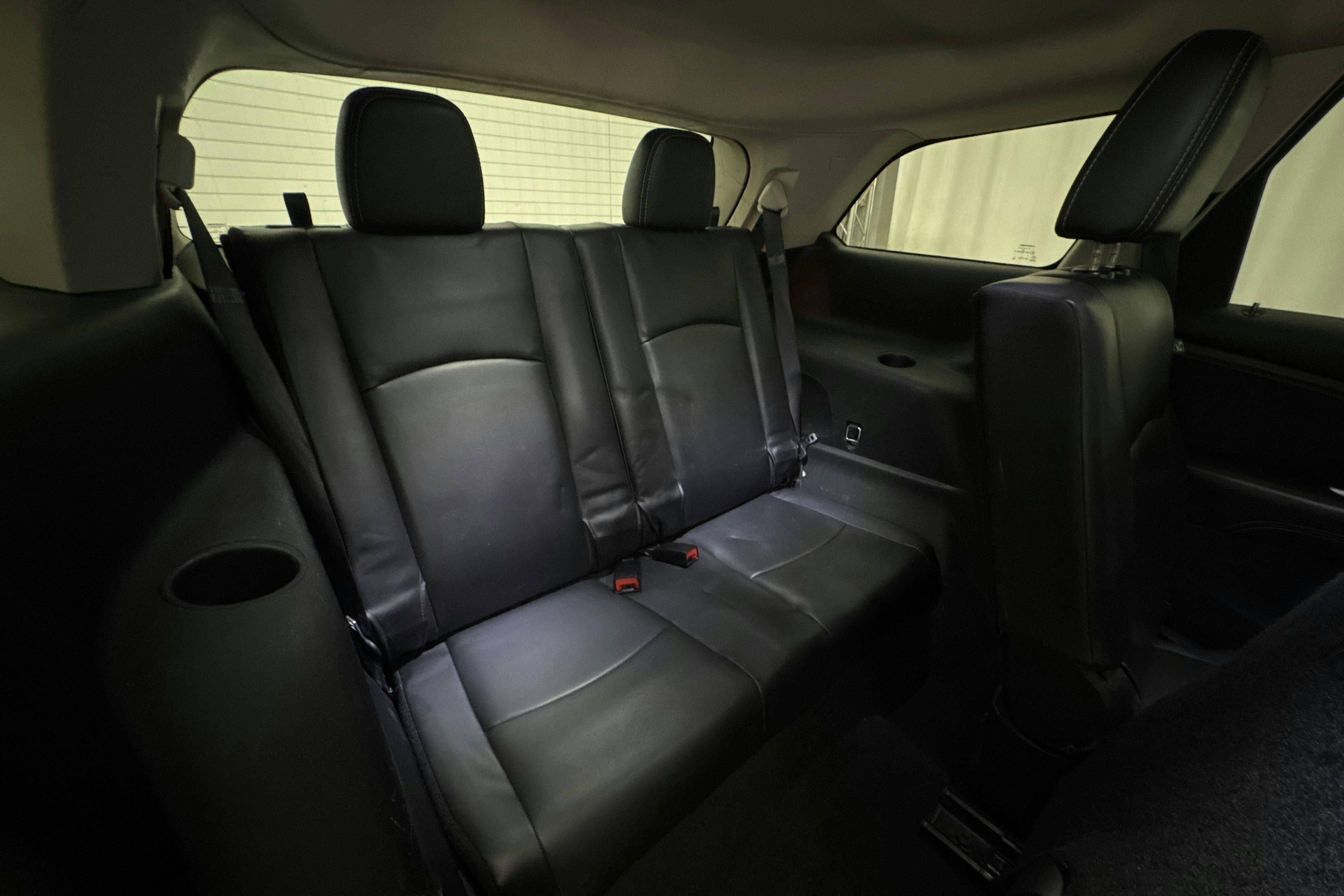 Fiat Freemont 2.0 Multijet AWD (170hk) - 203 330 km - Automaattinen - musta - 2015