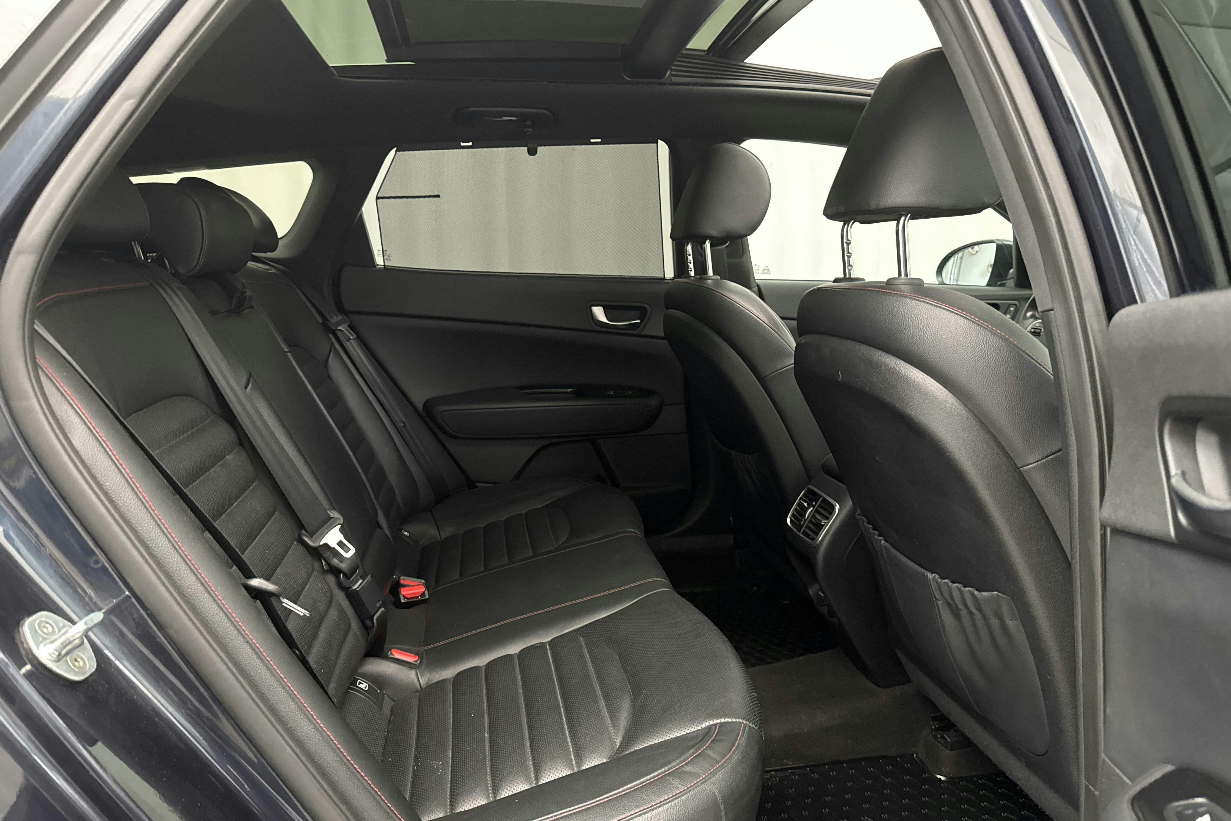 KIA Optima 1.7 CRDi SW (141hk) - 11 922 mil - Automat - blå - 2017