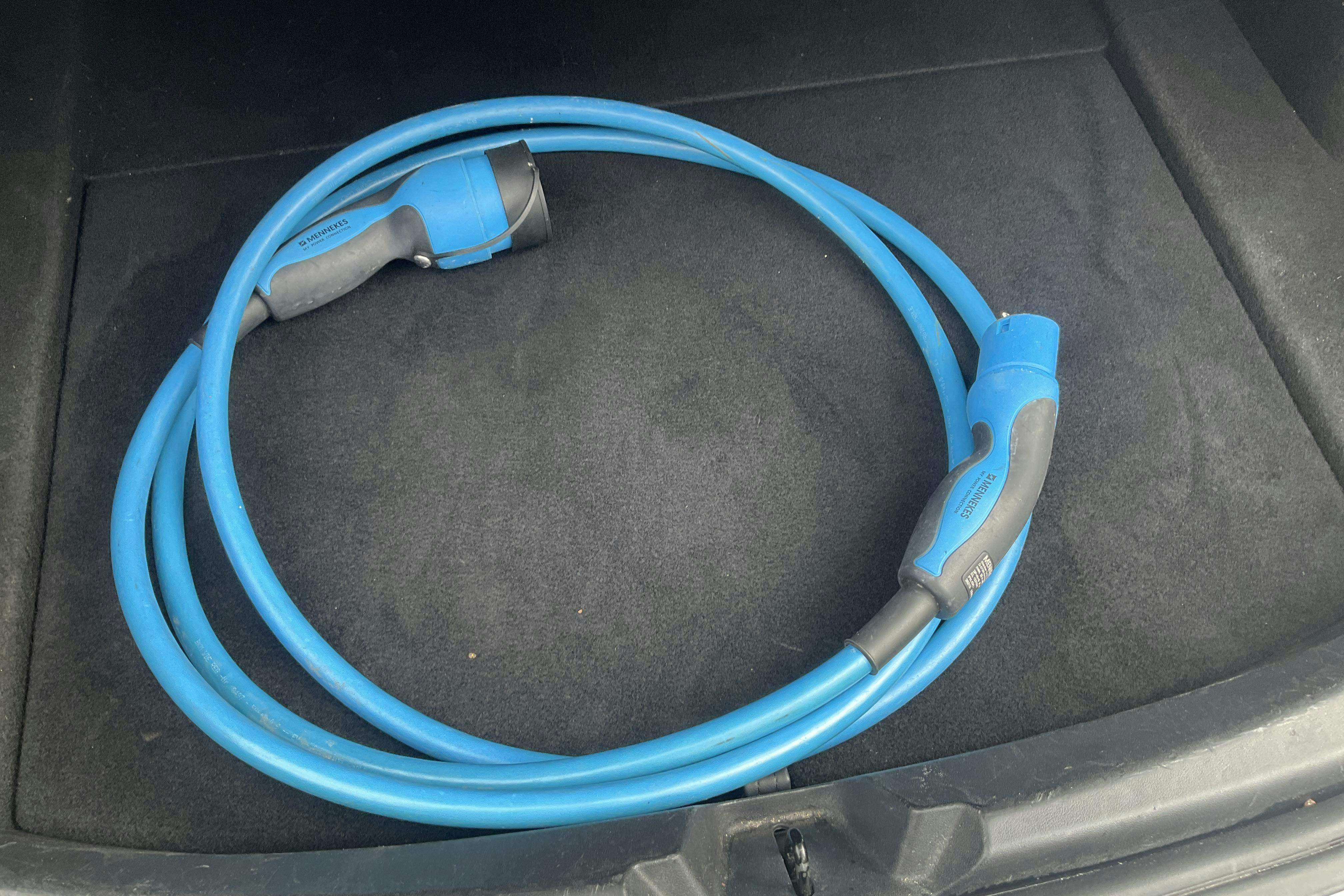 Tesla Model 3 Long Range Dual Motor AWD - 10 561 mil - Automat - vit - 2020