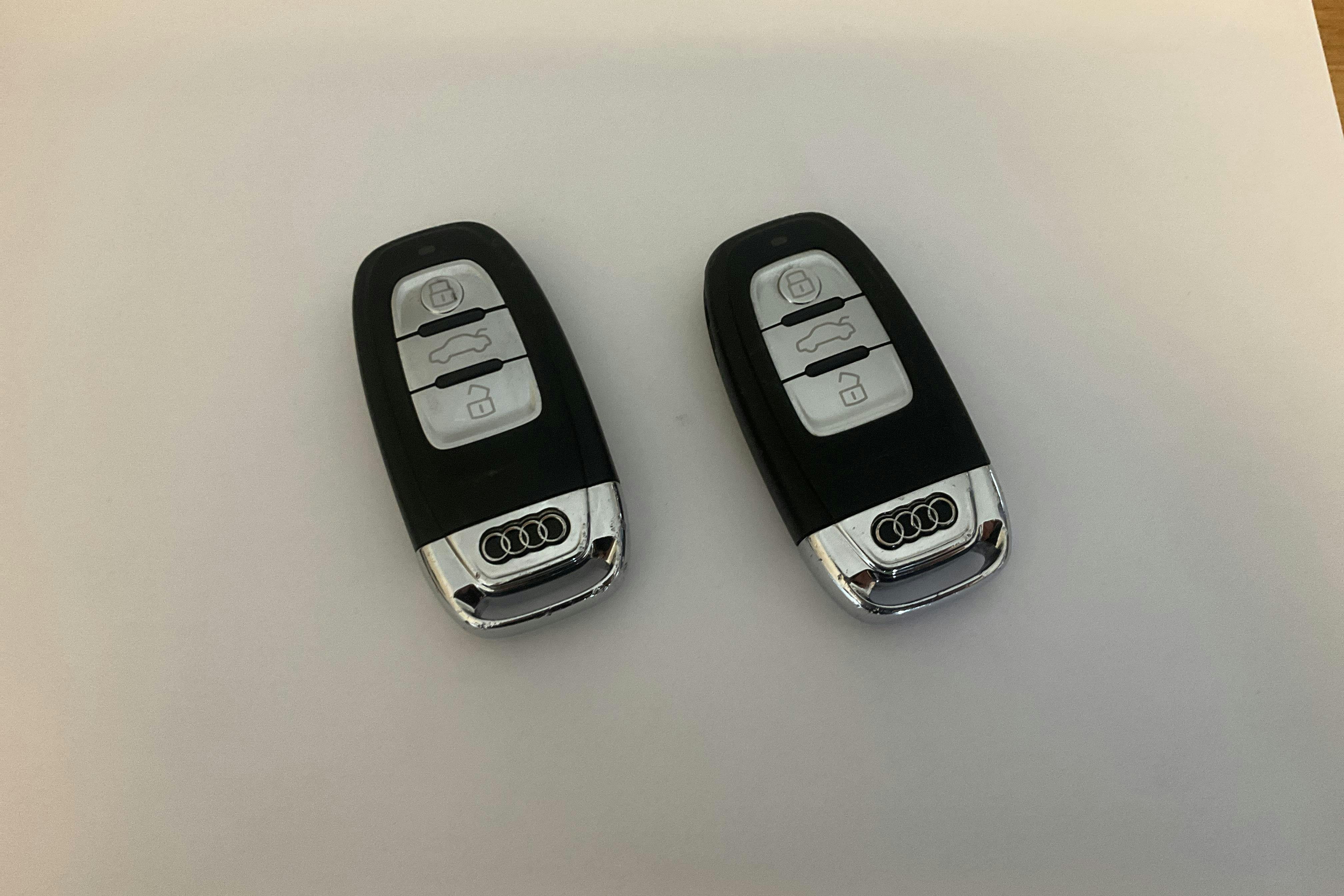 Audi A4 2.0 TDI Avant quattro (177hk) - 15 725 mil - Automat - vit - 2013