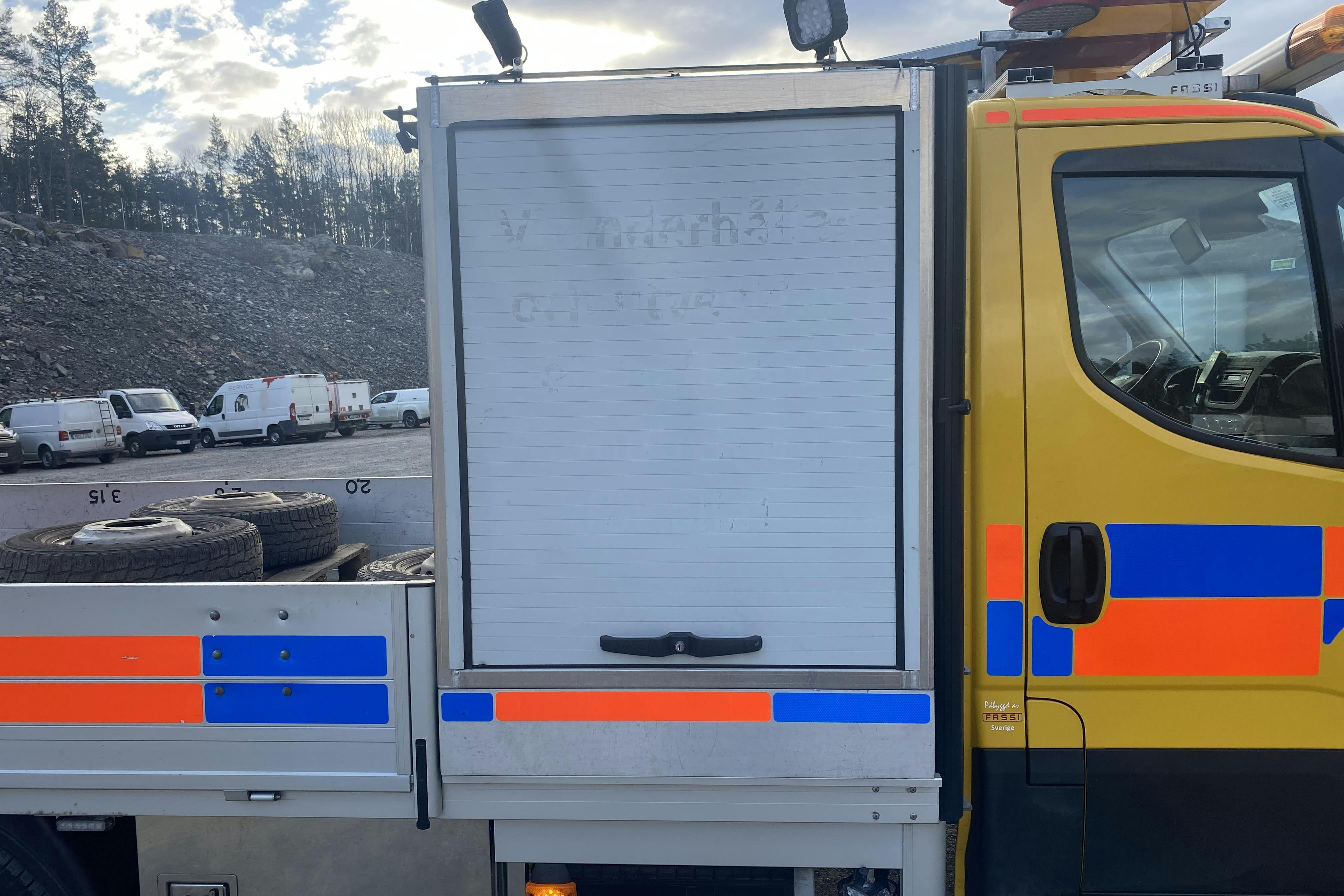 Iveco DAILY 70C17H - 70 841 km - Manuaalinen - 2016