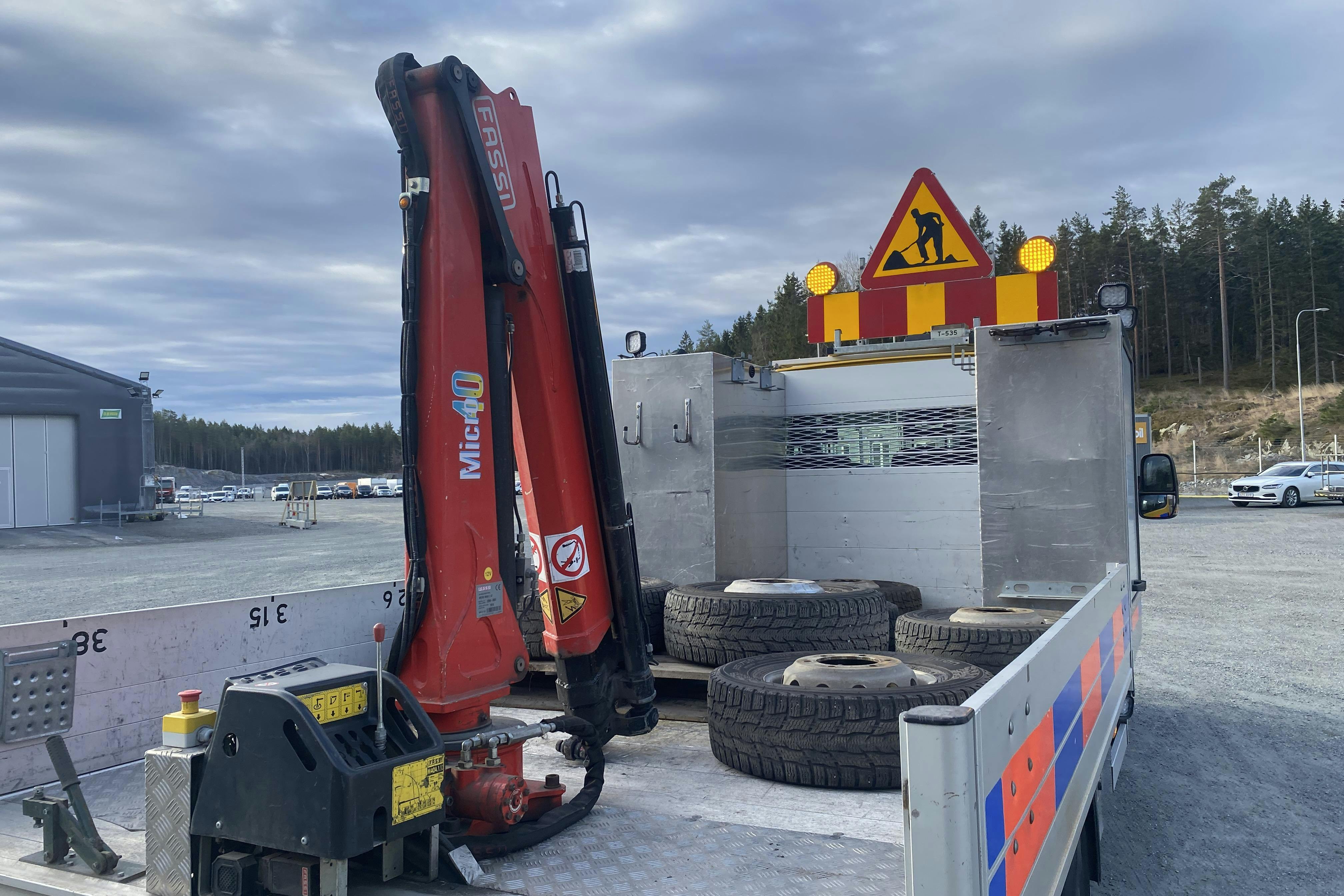 Iveco DAILY 70C17H - 70 841 km - Manuaalinen - 2016