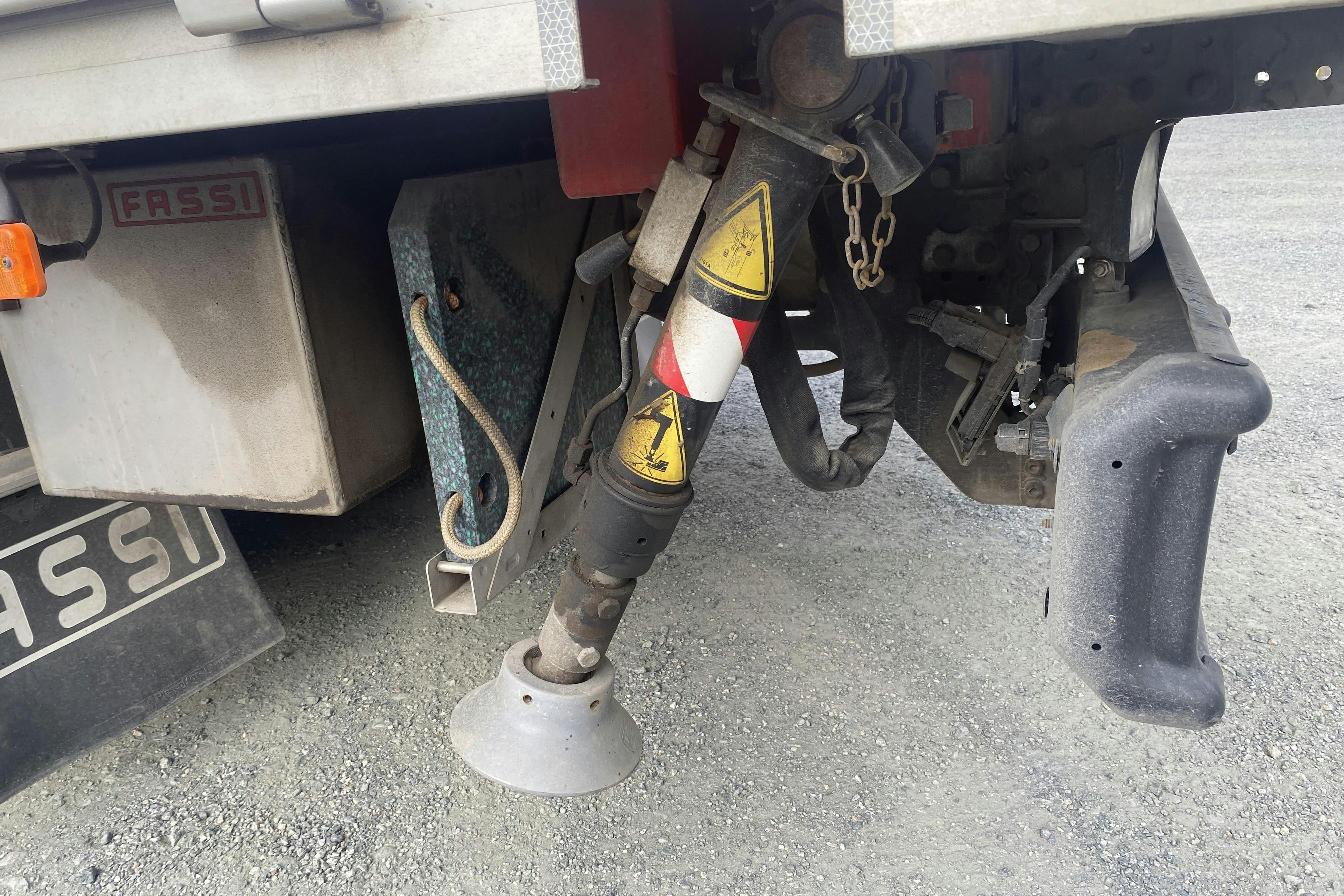 Iveco DAILY 70C17H - 70 841 km - Manuaalinen - 2016