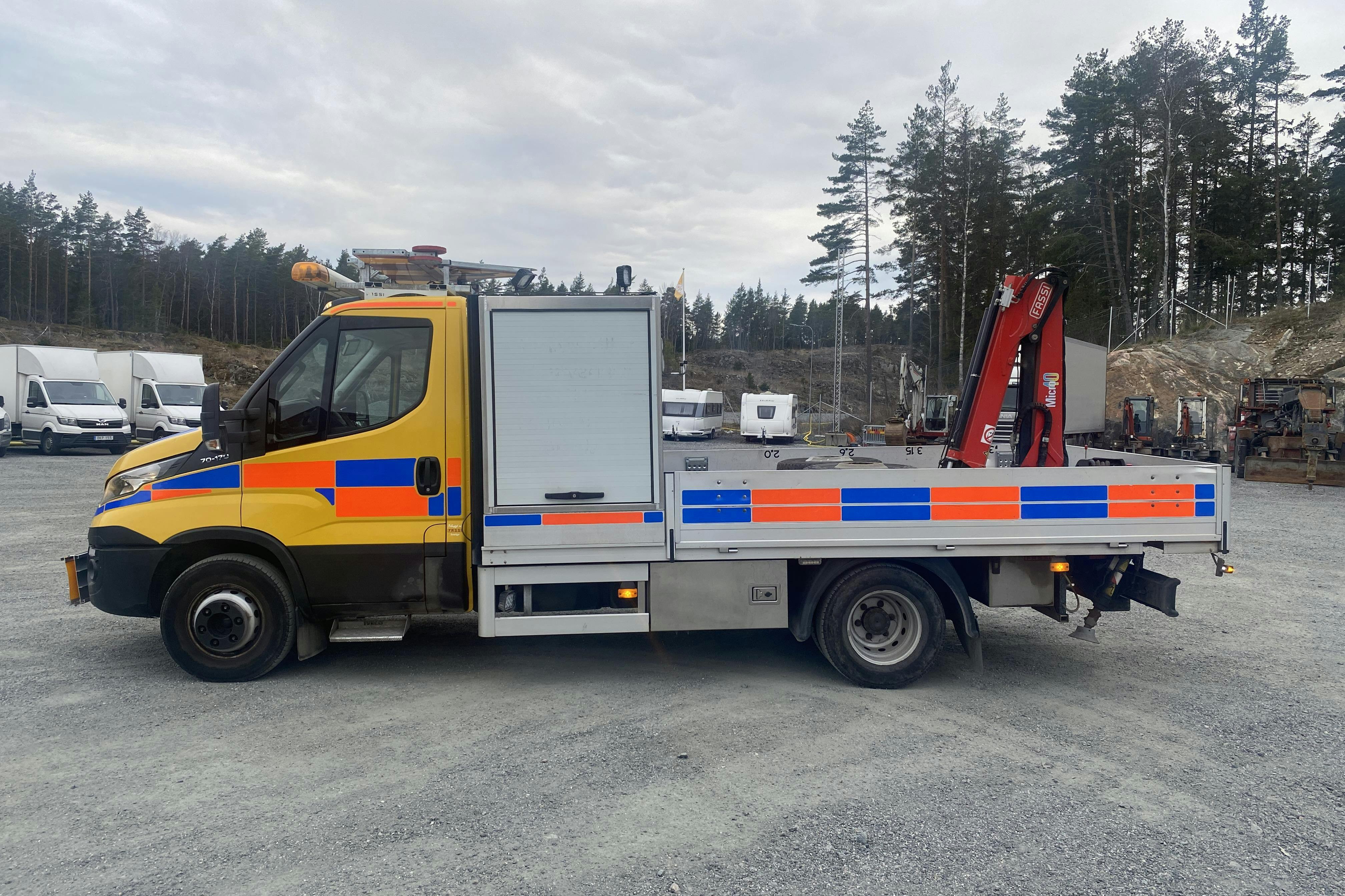 Iveco DAILY 70C17H - 70 841 km - Manuaalinen - 2016
