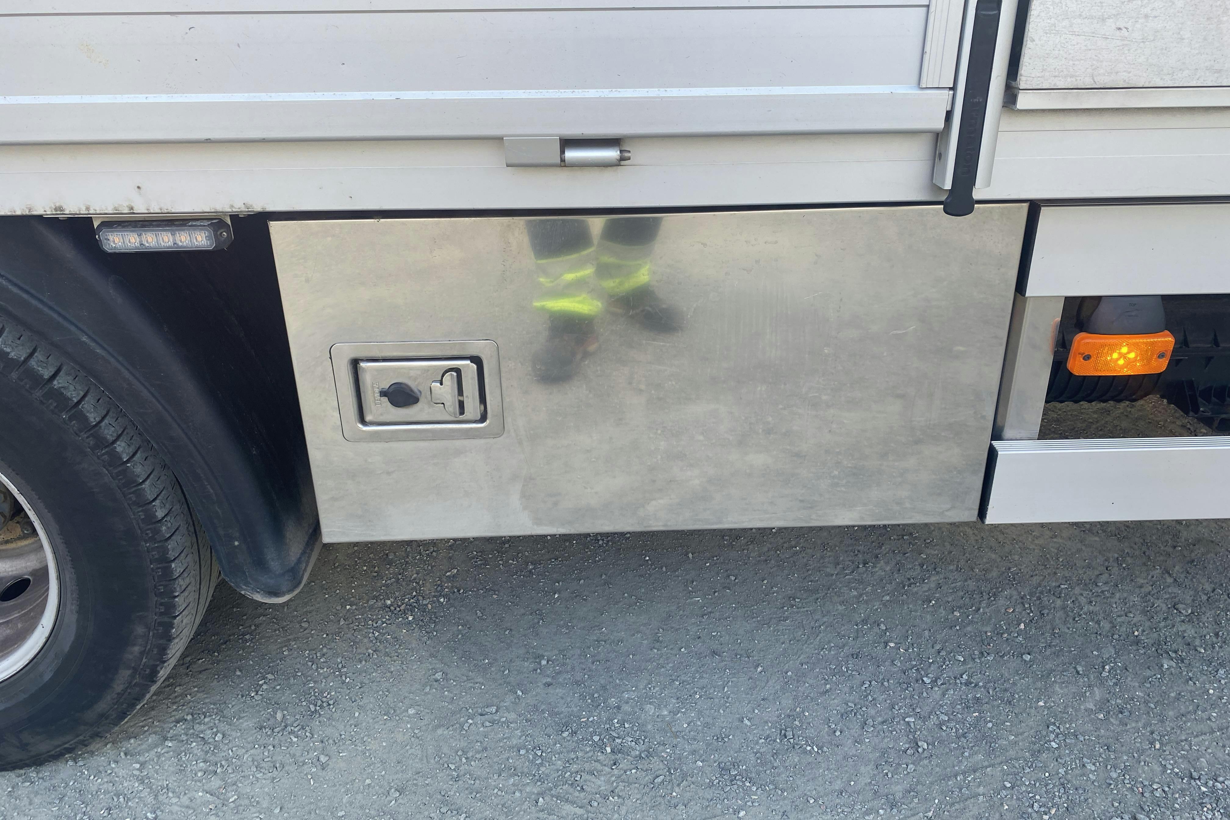 Iveco DAILY 70C17H - 70 841 km - Manuaalinen - 2016