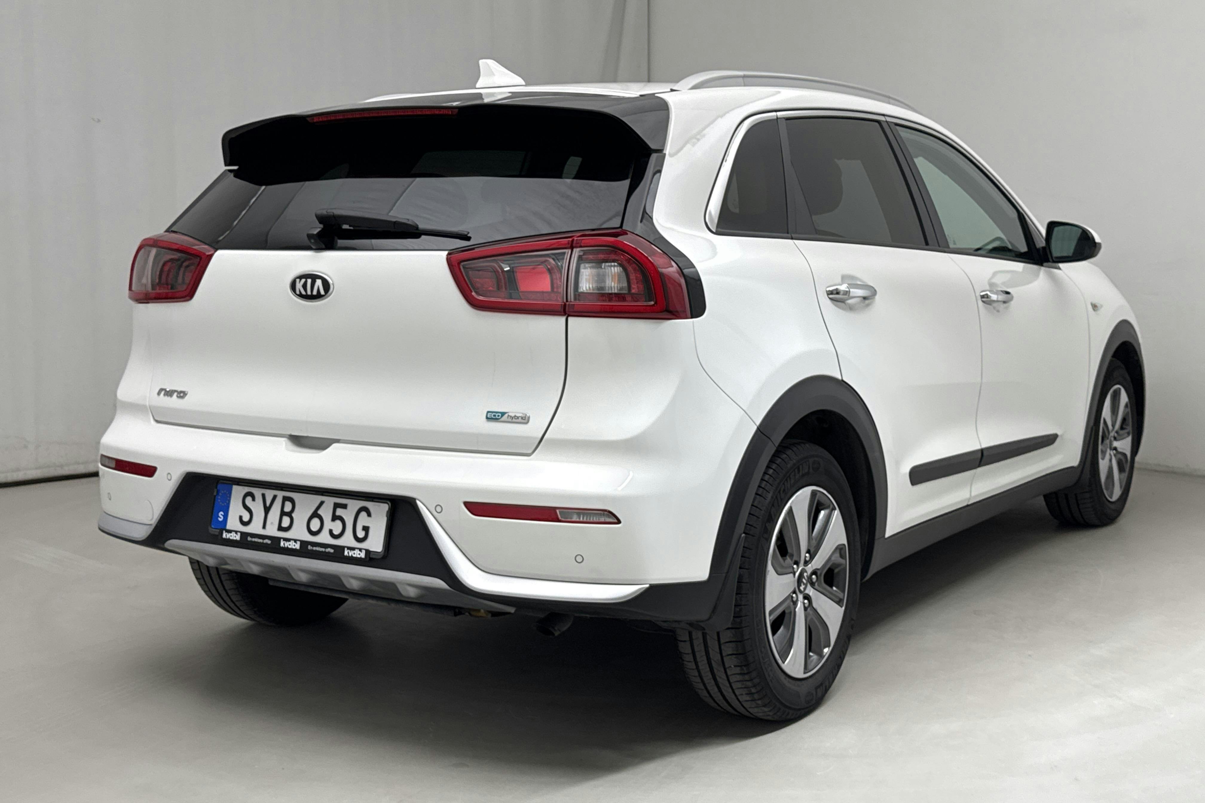 KIA Niro Hybrid 1.6 (141hk) - 60 500 km - Automatic - white - 2019