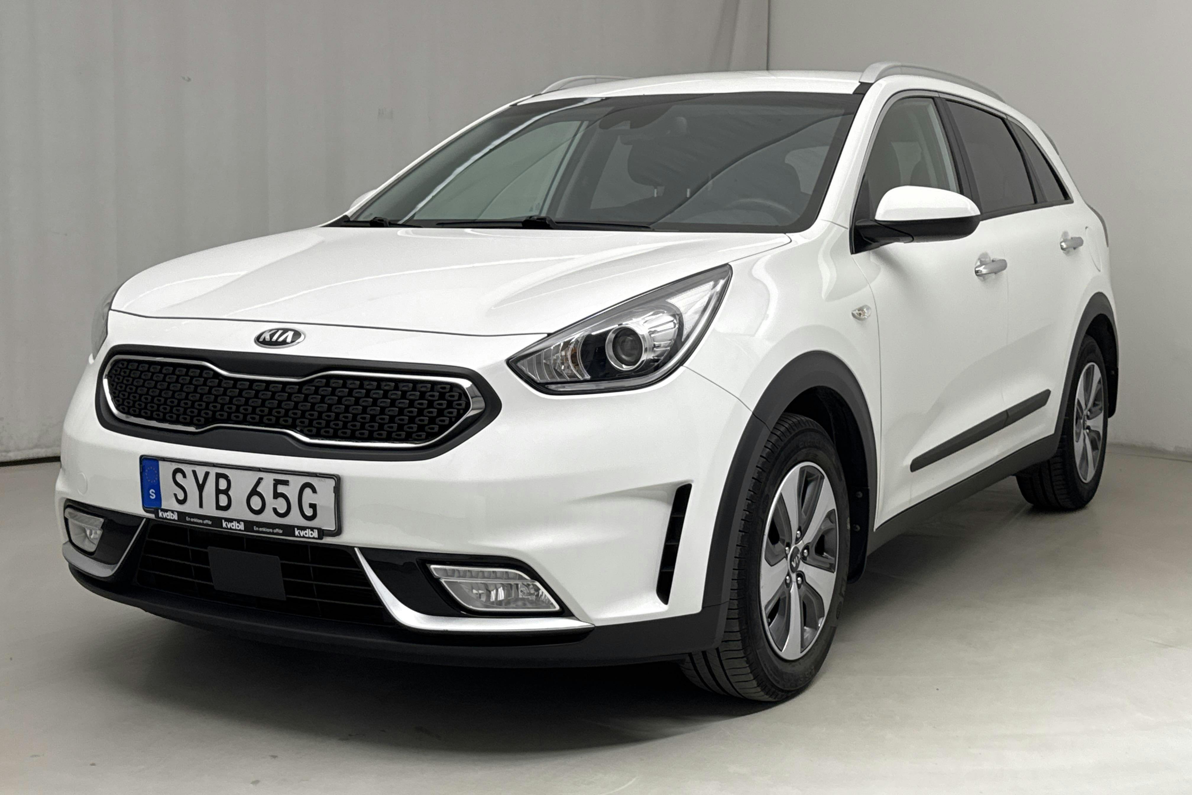 KIA Niro Hybrid 1.6 (141hk) - 60 500 km - Automatic - white - 2019