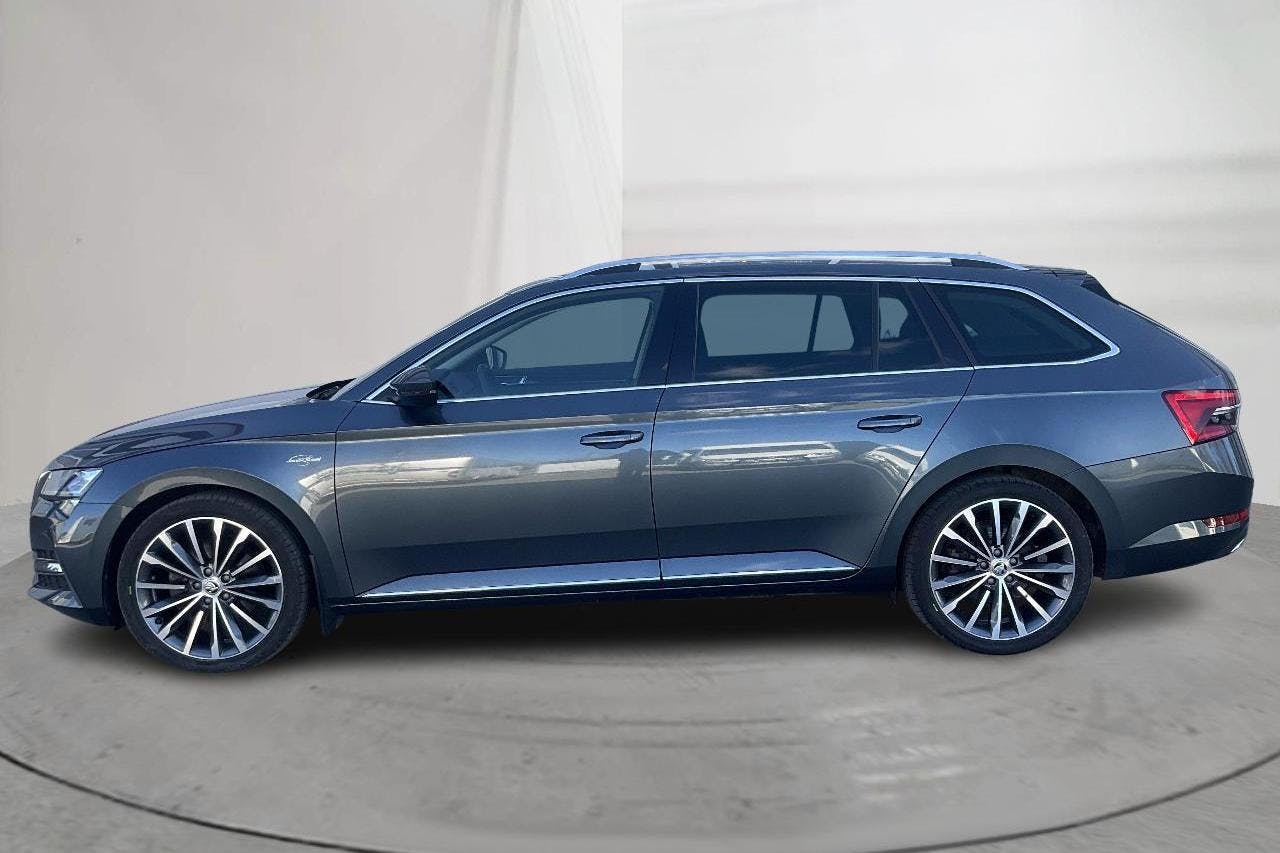 Skoda Superb 1.4 TSI PHEV Kombi (218hk) - 92 840 km - Automatic - gray - 2021