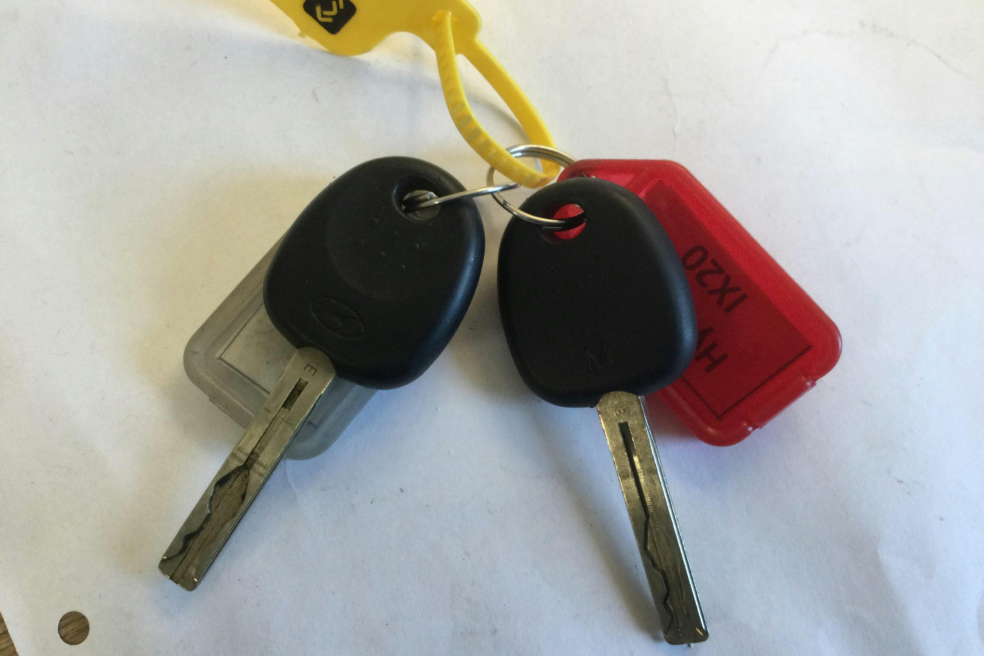 Hyundai ix20 1.6 (125hk) - 21 951 mil - Automat - vit - 2014