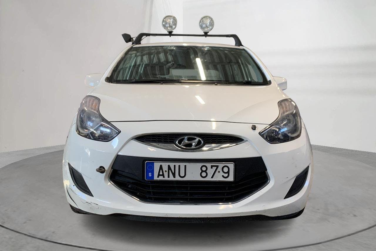 Hyundai ix20 1.6 (125hk) - 21 951 mil - Automat - vit - 2014