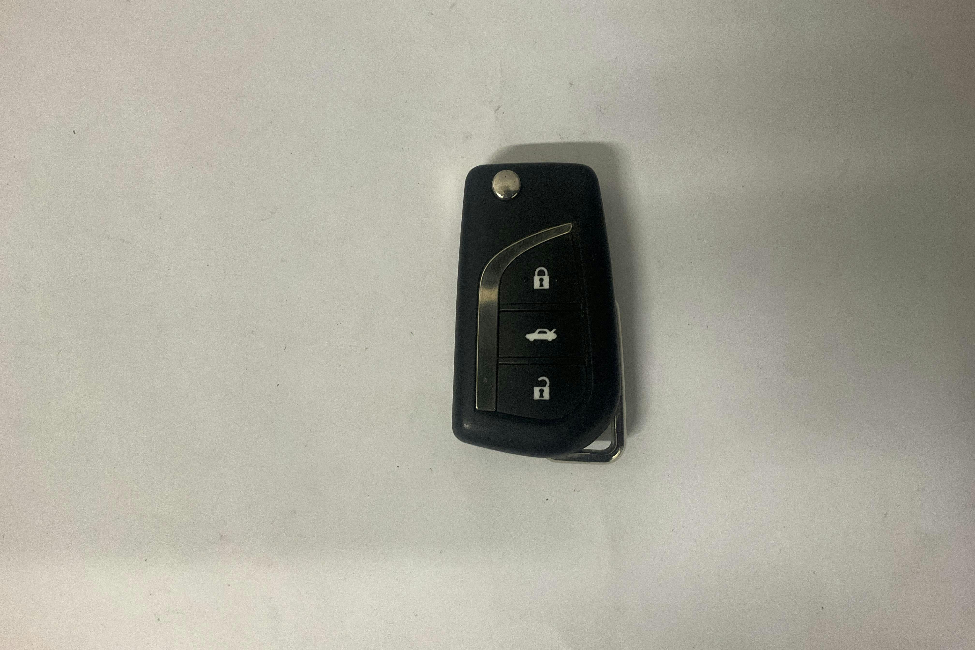 Toyota Verso VVT-i 1.8 (147hk) - 13 003 mil - Manuell - blå - 2015