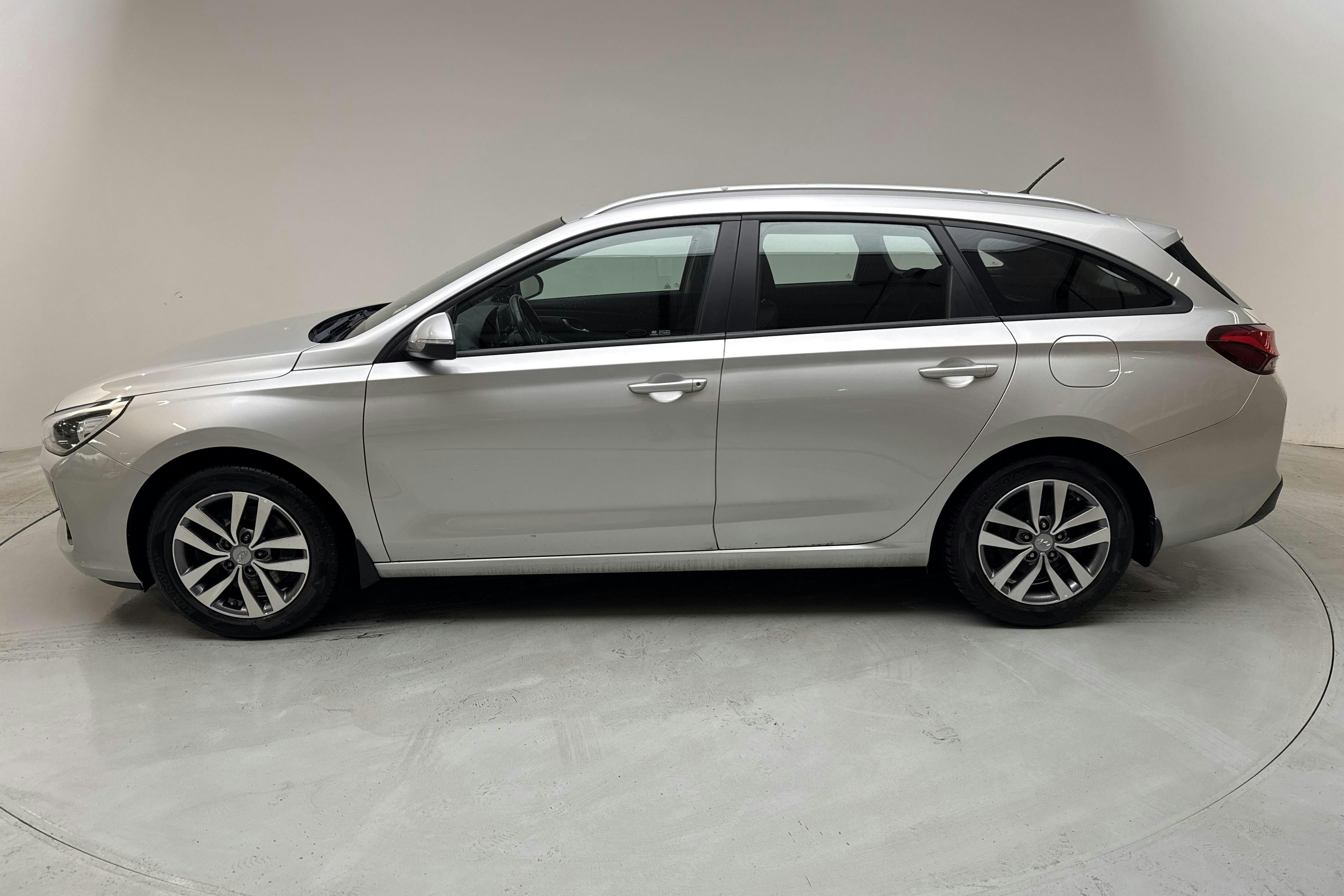 Hyundai i30 1.4 Turbo Kombi (140hk) - 46 500 km - Automatic - silver - 2018