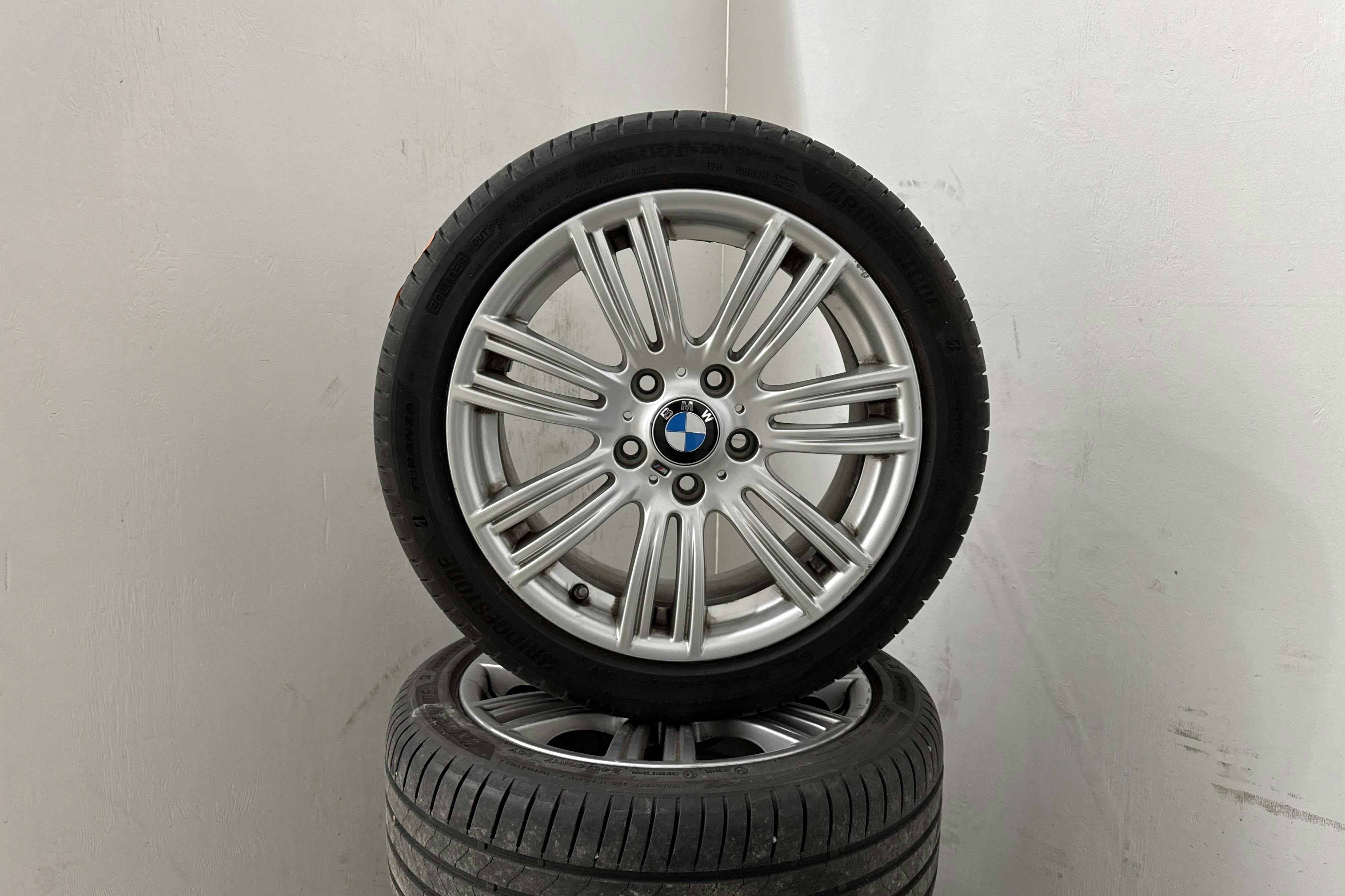 BMW 118i 5dr, F20 (136hk) - 82 040 km - Manual - black - 2016