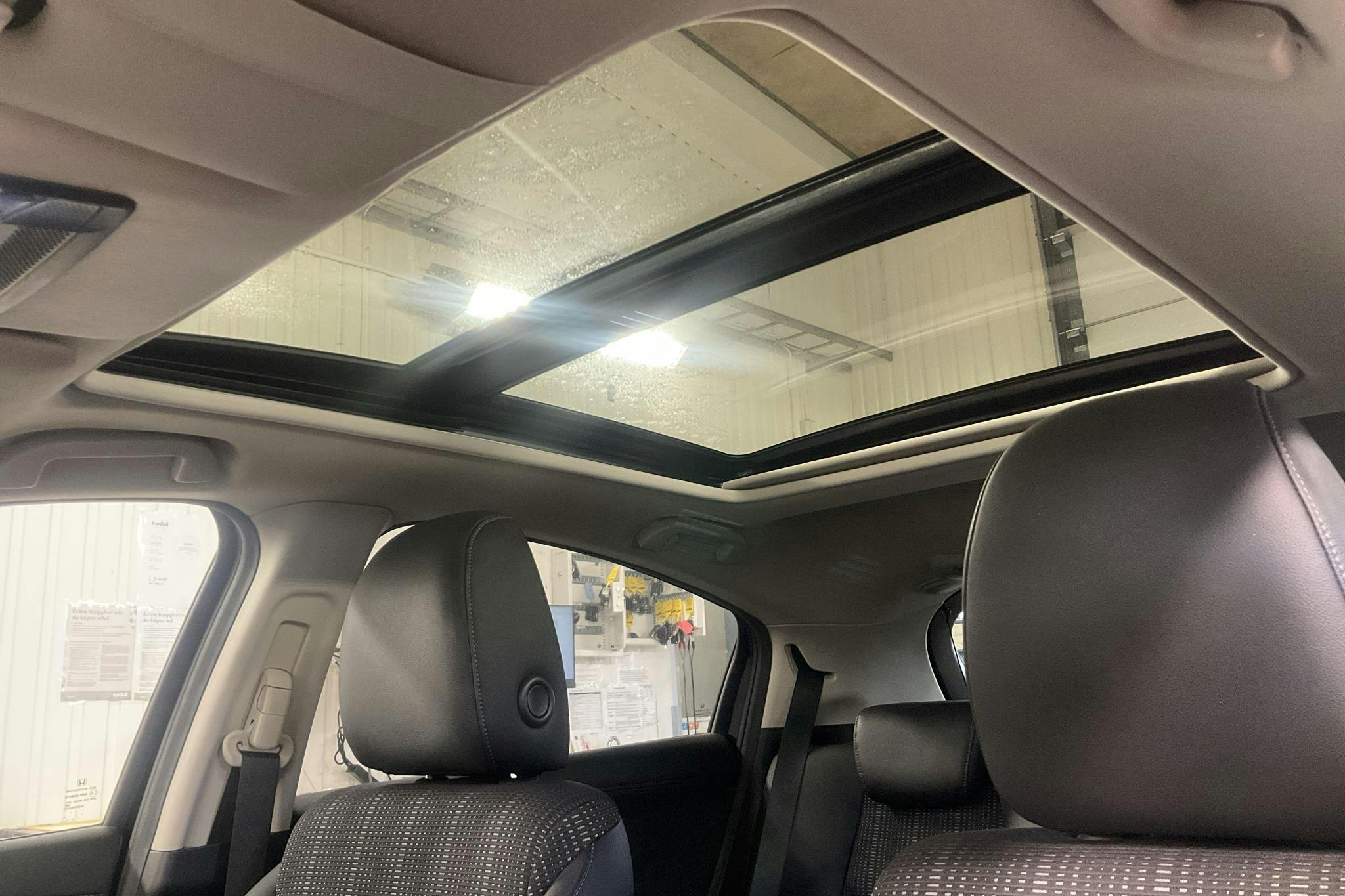 Honda HR-V 1.5 2WD (130hk) - 147 480 km - Automatic - black - 2017
