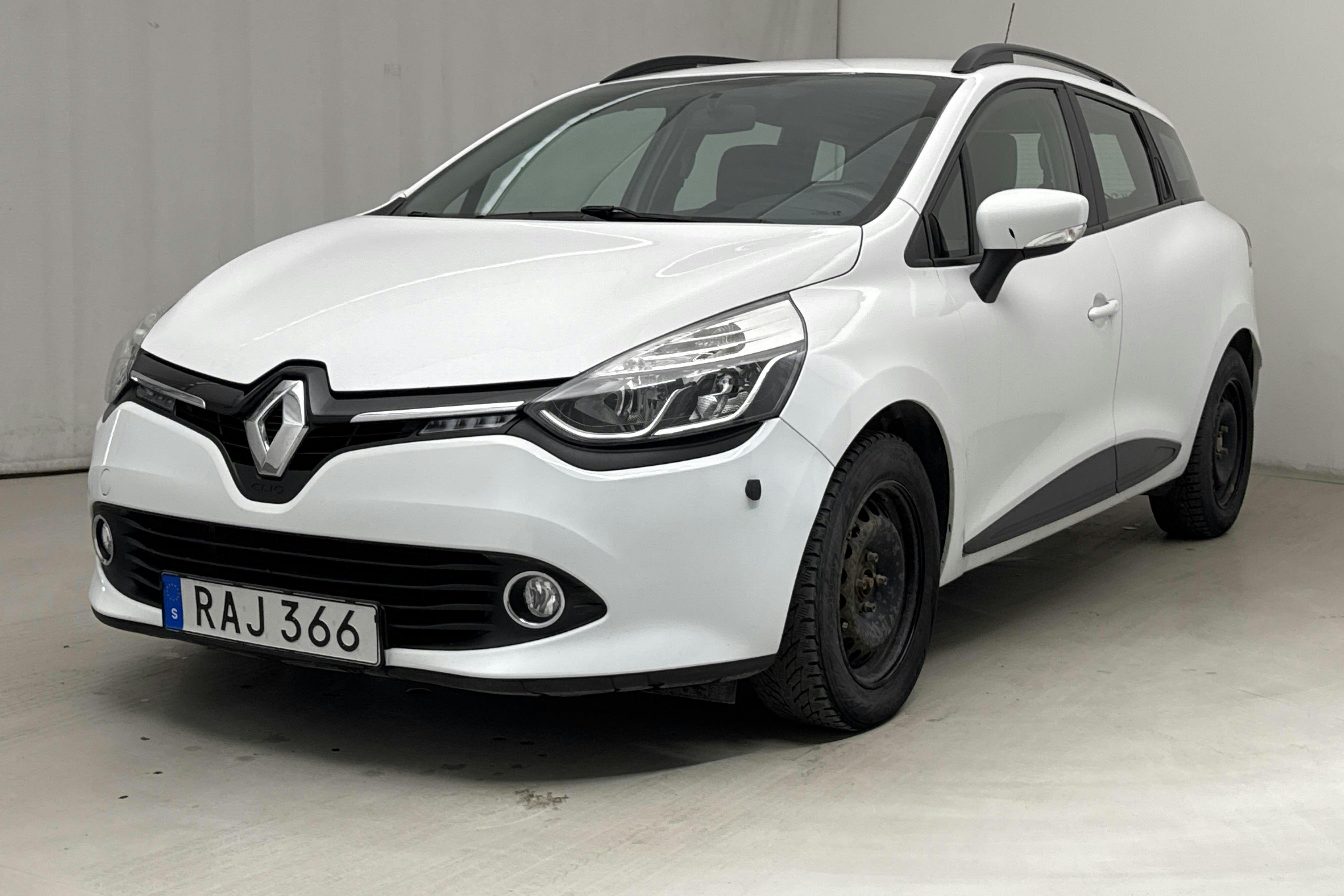 Renault Clio IV 1.5 dCi Sports Tourer (90hk) - 167 430 km - Manuaalinen - valkoinen - 2016