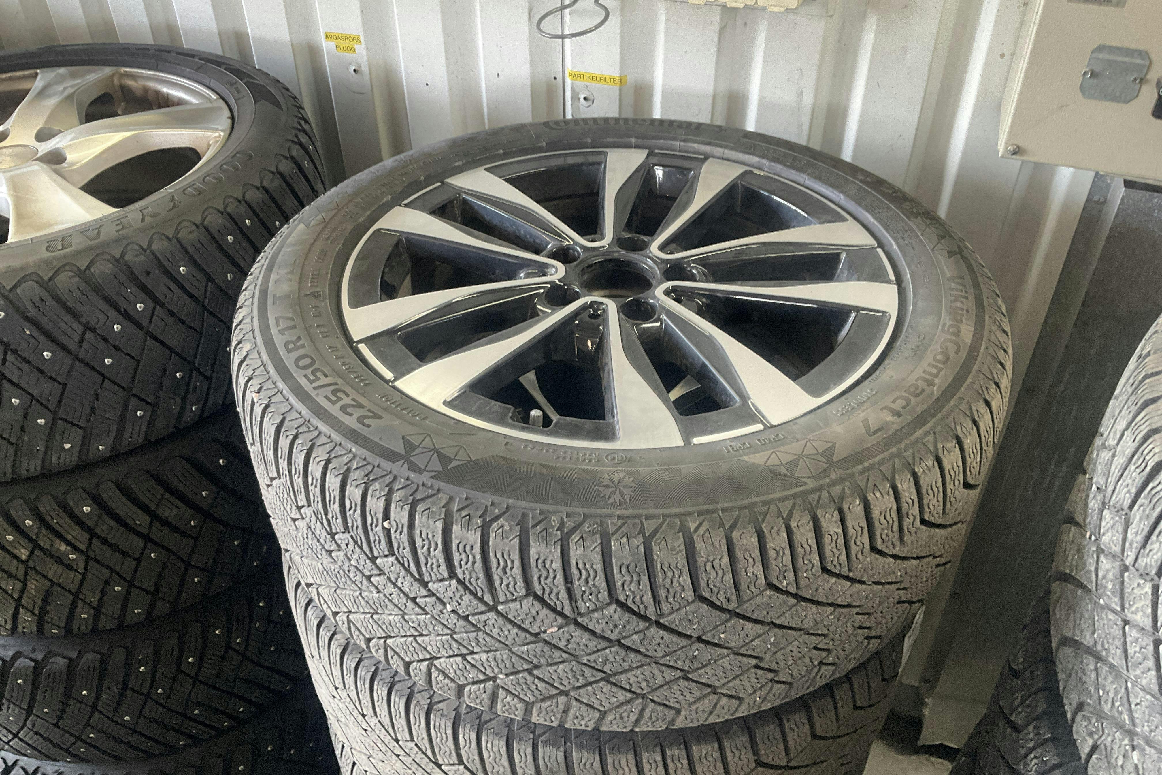 Mercedes C 300 e Kombi S206 (333hk) - 93 080 km - Automatic - gray - 2023