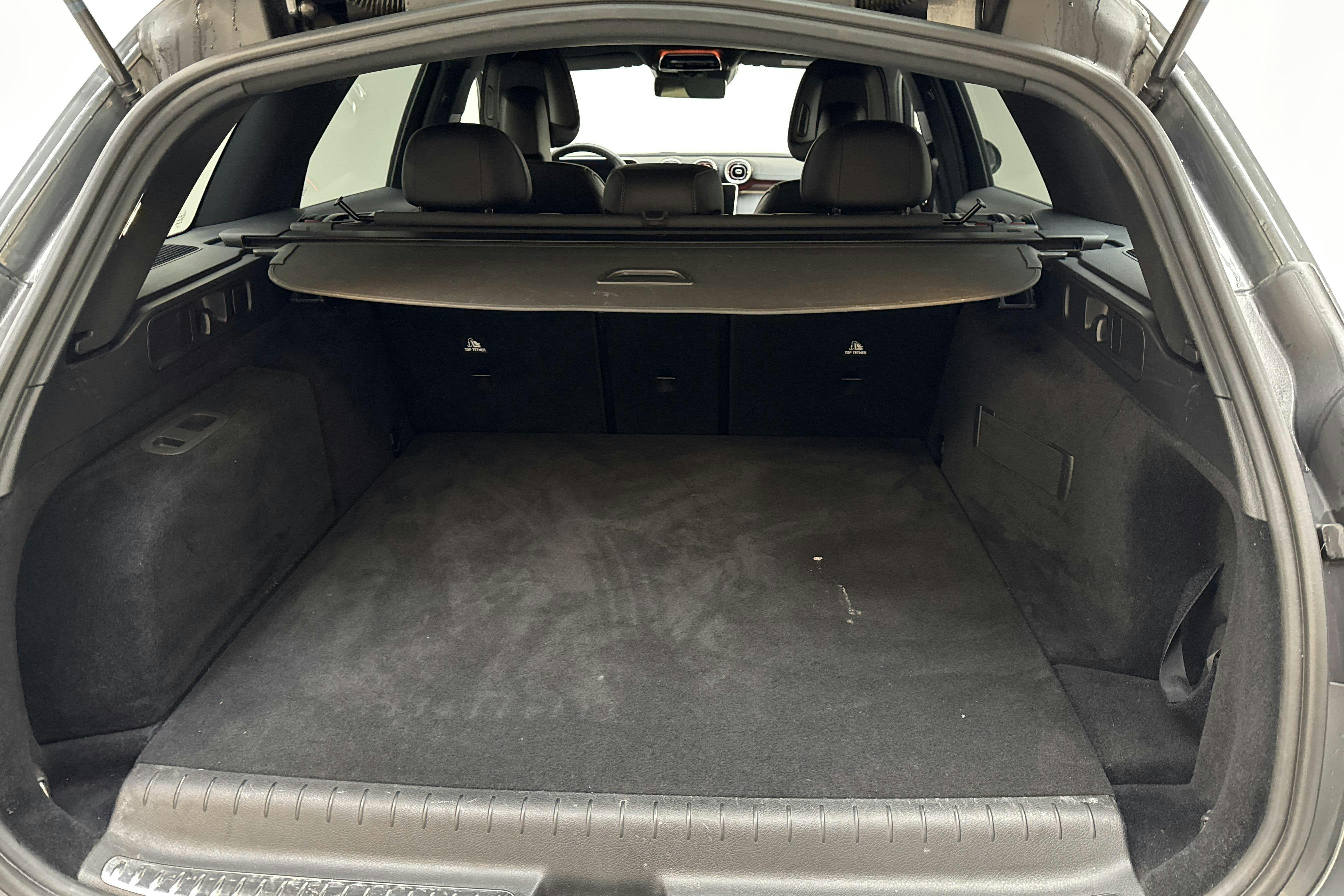 Mercedes C 300 e Kombi S206 (333hk) - 93 080 km - Automaatne - hall - 2023