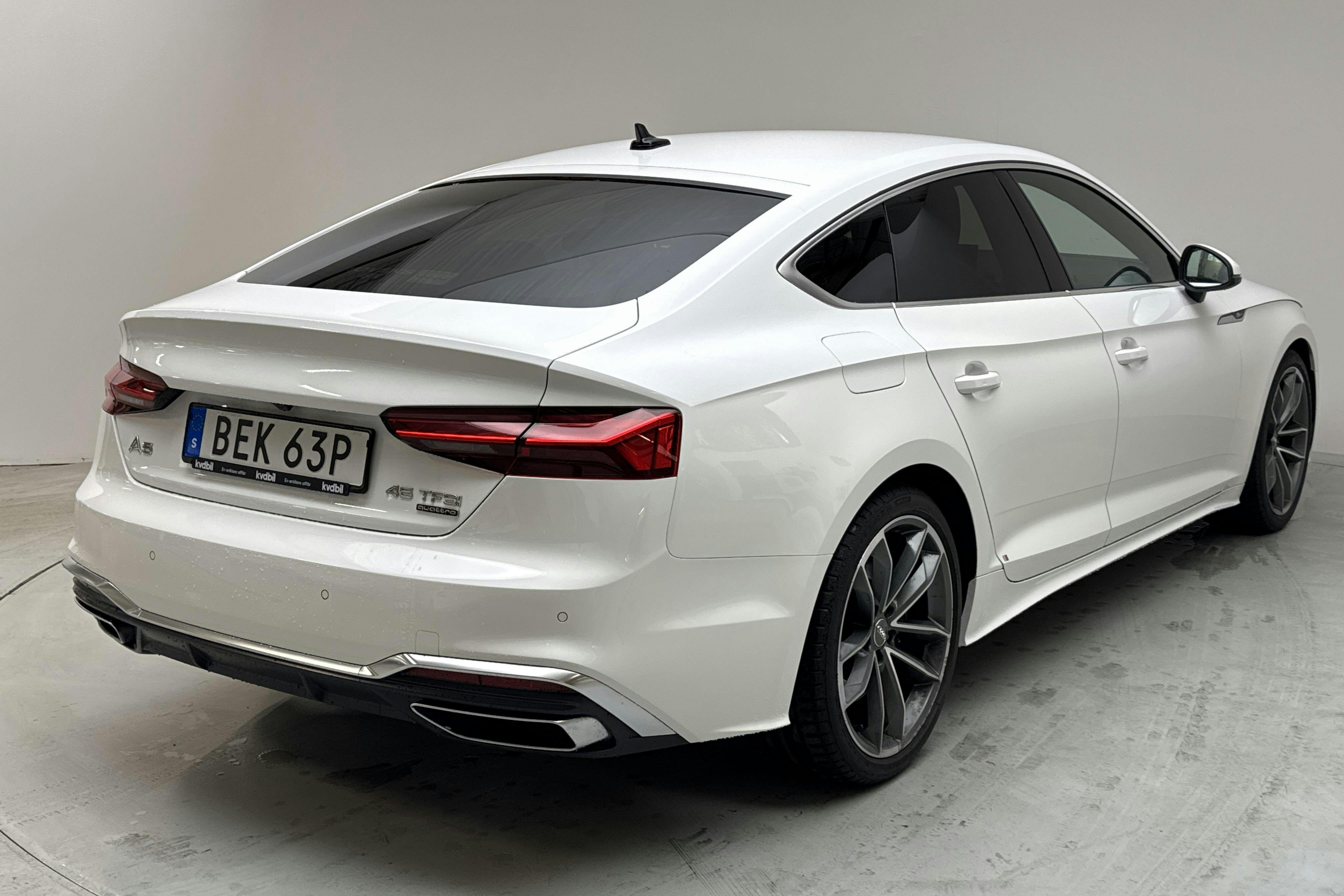 Audi A5 Sportback 45 TFSI quattro LCI (265hk) - 42 590 km - Automatyczna - biały - 2021