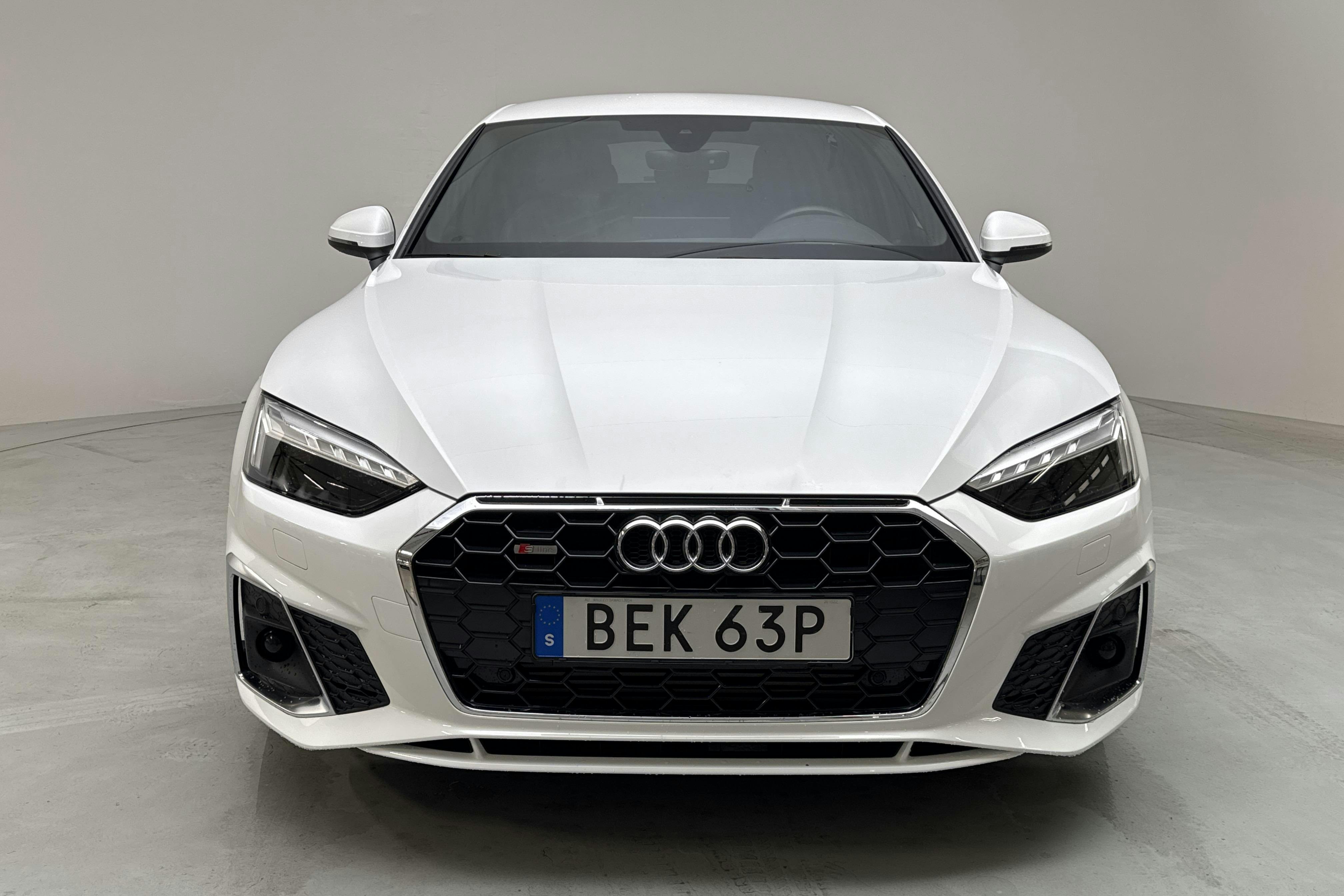 Audi A5 Sportback 45 TFSI quattro LCI (265hk) - 42 590 km - Automatyczna - biały - 2021