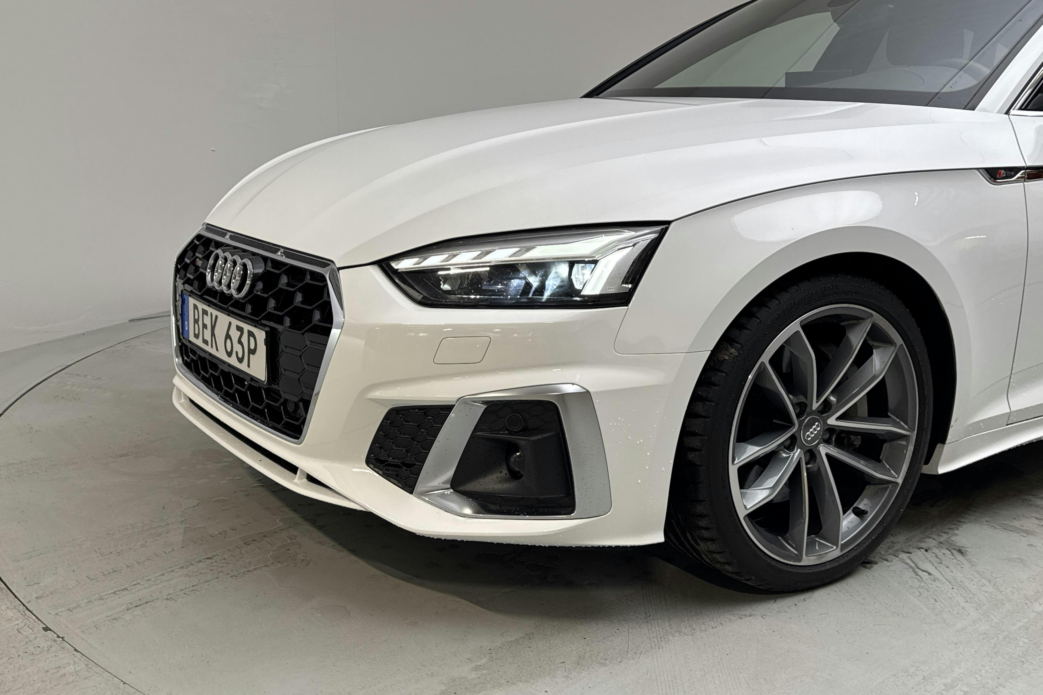 Audi A5 Sportback 45 TFSI quattro LCI (265hk) - 42 590 km - Automatyczna - biały - 2021