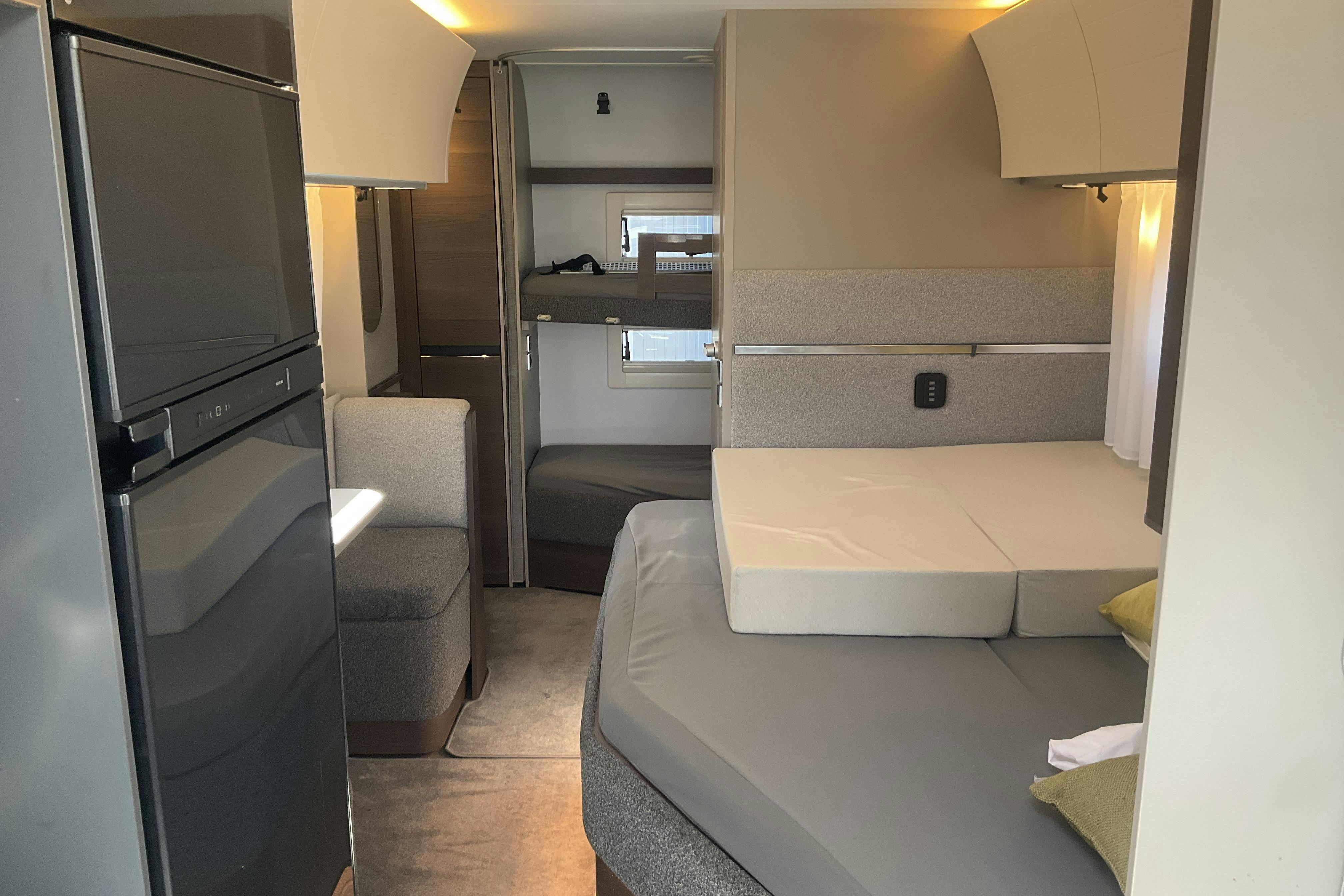 ADRIA Alpina 663UK Husvagn med AC & mover - 0 km - 2022