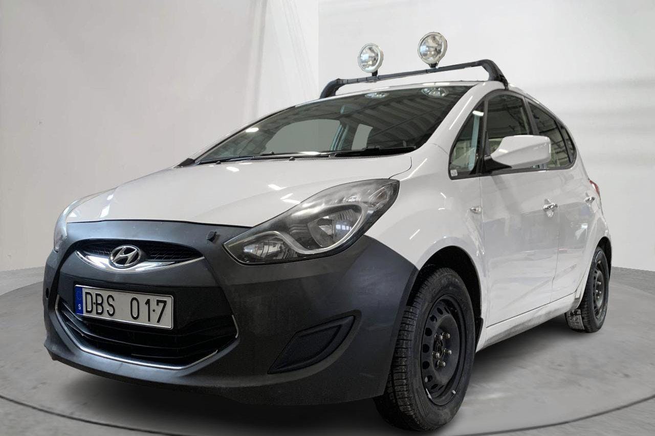Hyundai ix20 1.6 (125hk) - 23 597 mil - Automat - vit - 2014