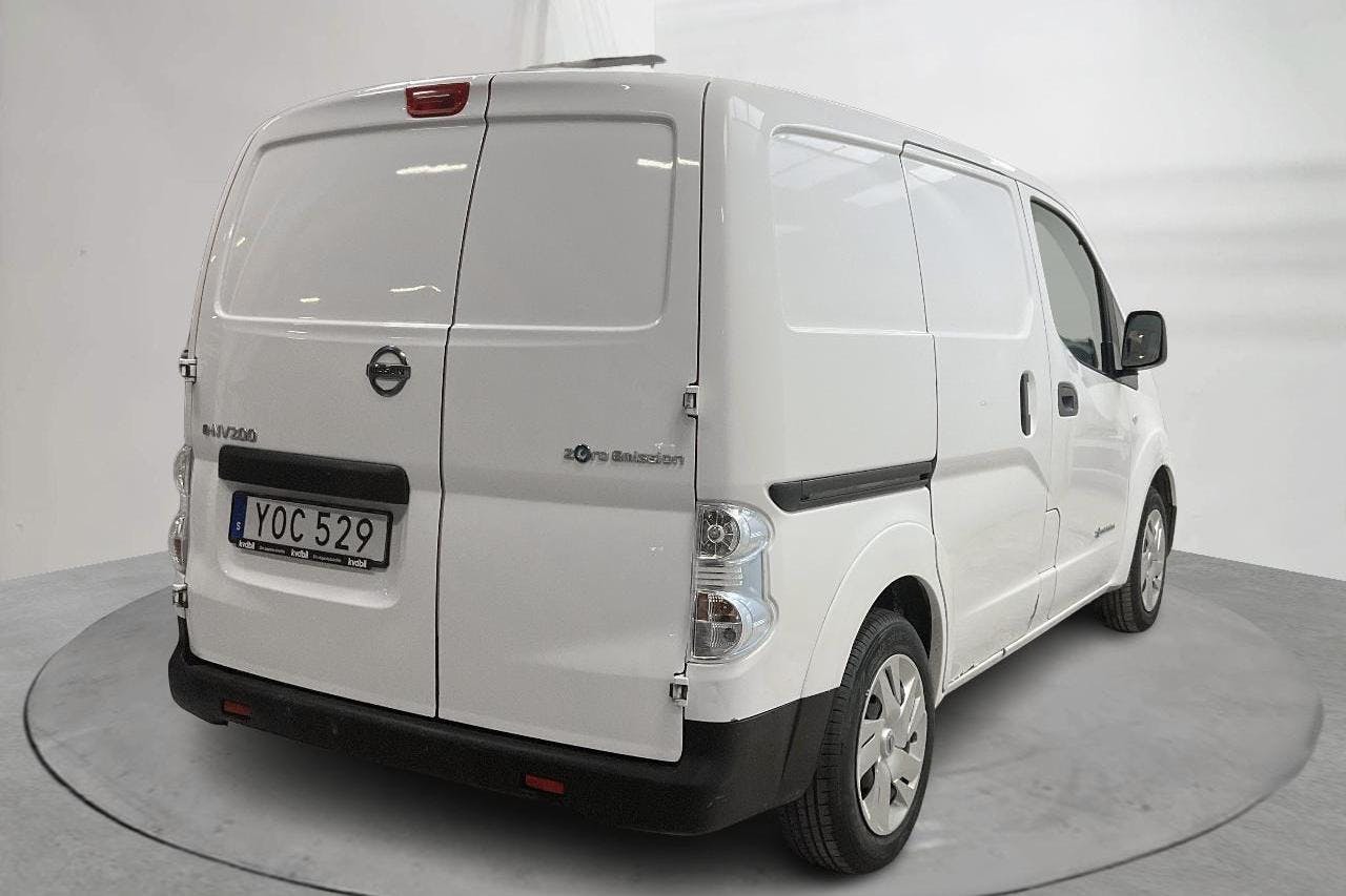 Nissan e-NV200 24,0 kWh (109hk) - 15 368 mil - Automat - vit - 2017
