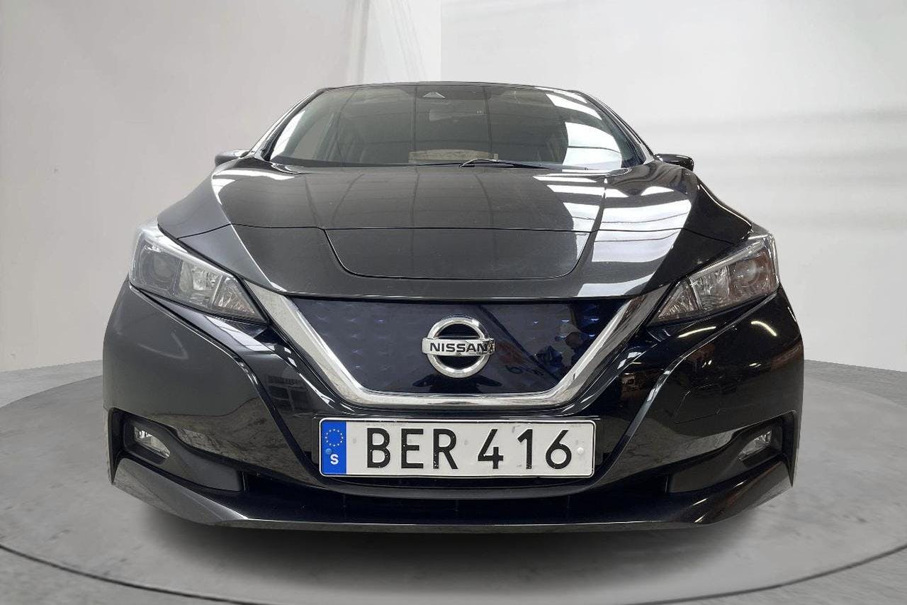 Nissan LEAF 5dr 39 kWh (150hk) - 9 554 mil - Automat - svart - 2018
